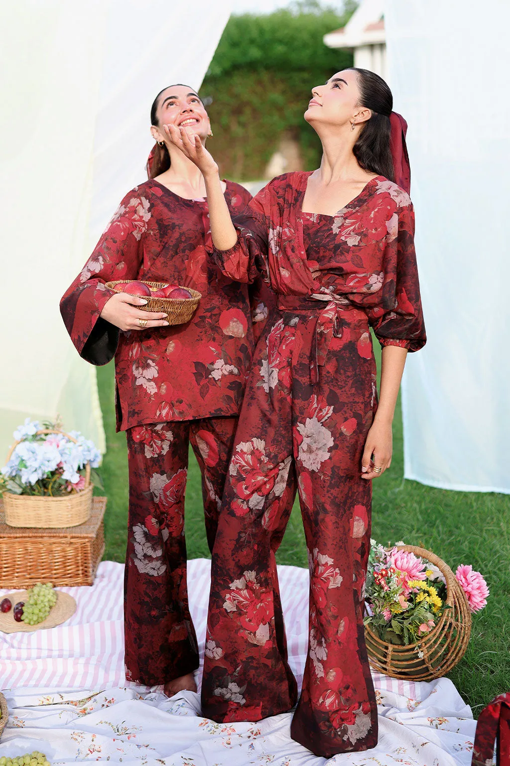 Maroon lawn two‑piece set with printed top and matching trousers – view 4 – Poshaq