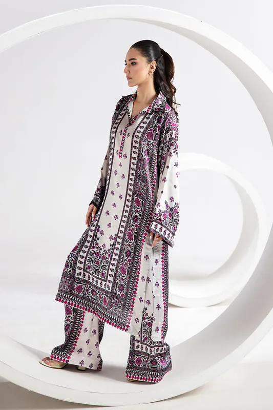 Pearl White silk extended shirt with subtle print – view 1 – Poshaq