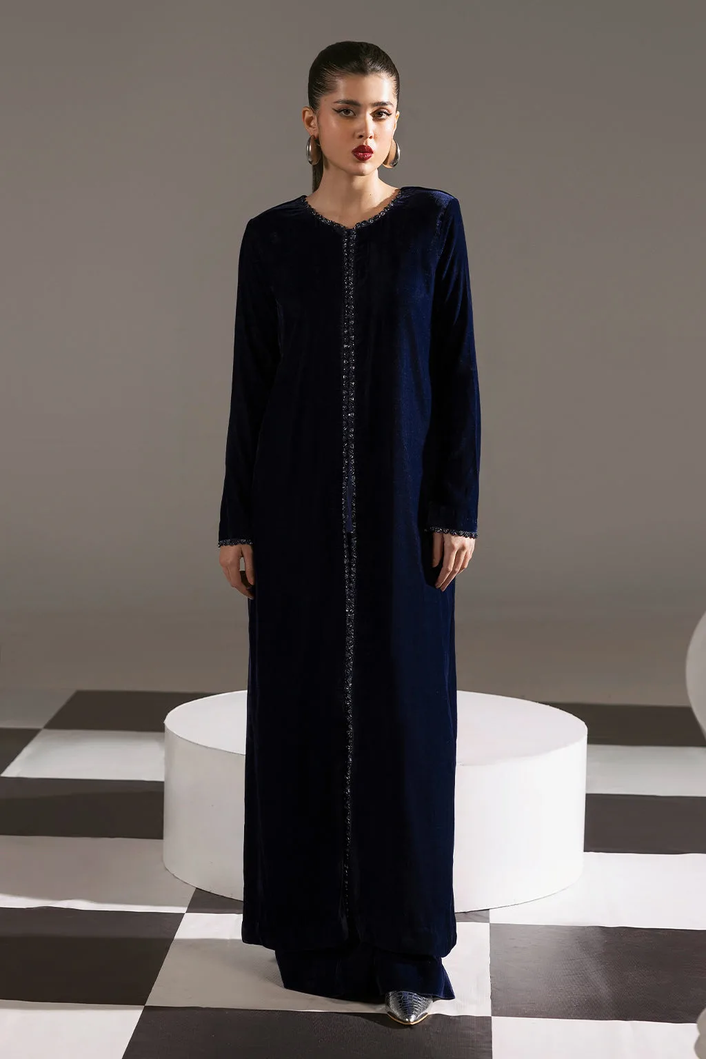 Navy blue velvet long shirt with round neckline and front slit – view 1 – Poshaq