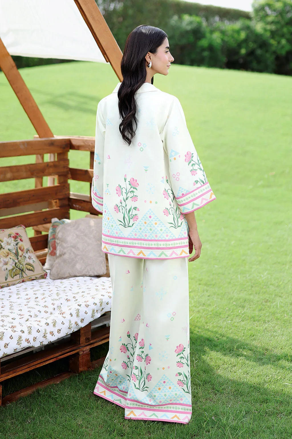 Ivory 2‑piece lawn set with subtle print – view 2 – Poshaq