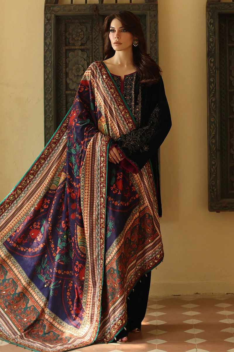 Midnight green velvet shawl with printed design – view 1 – Poshaq