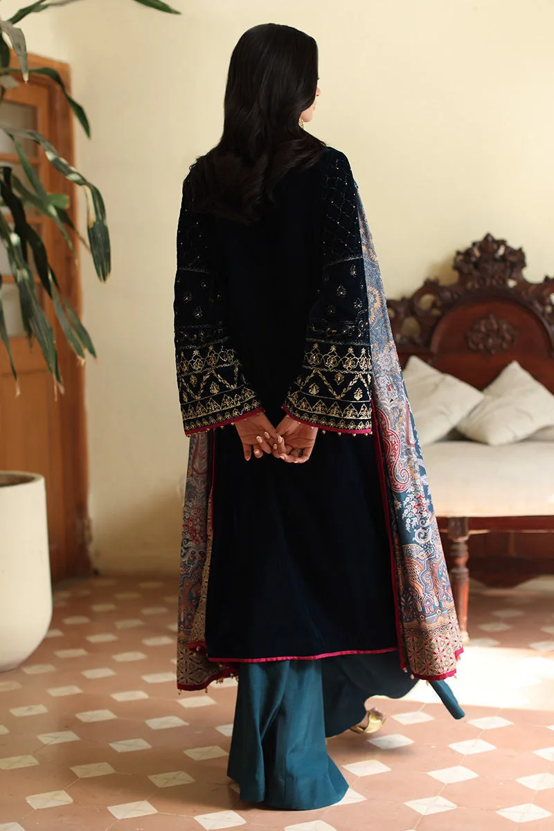 Black velvet shawl with sleek drape – view 2 – Poshaq