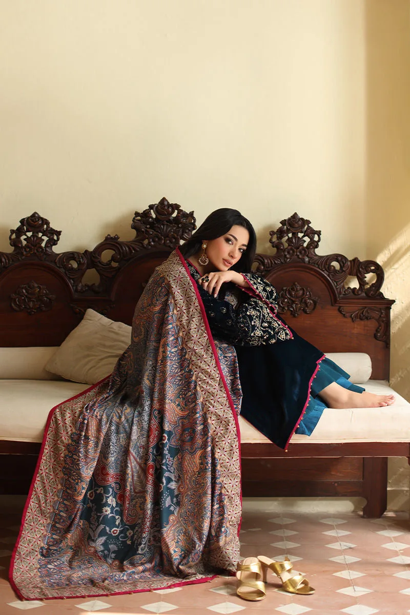 Black velvet shawl with sleek drape – view 6 – Poshaq