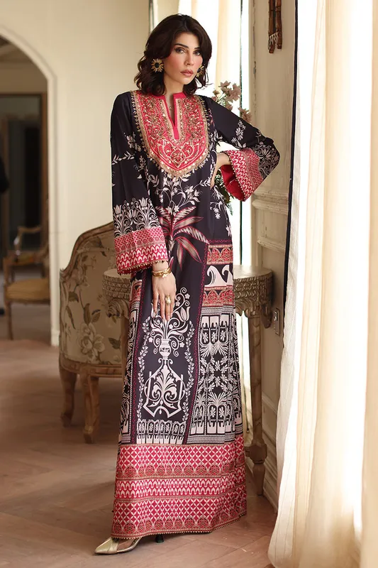 Black silk long shirt with subtle sheen and refined cut – view 1 – Poshaq