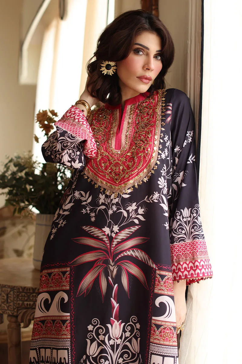 Black silk long shirt with subtle sheen and refined cut – view 2 – Poshaq