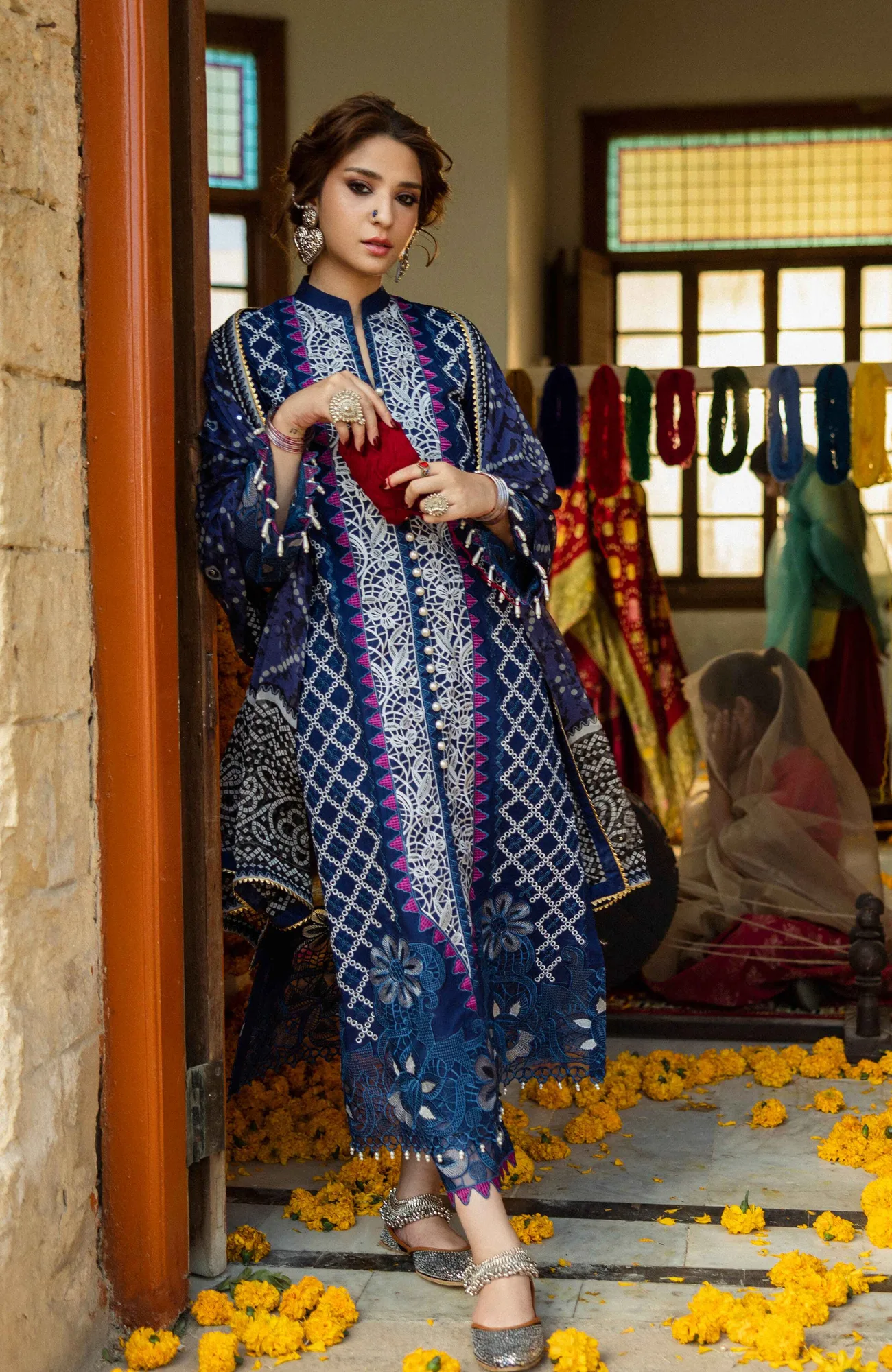 Navy organza long shirt with chikankari and sequins detailing – view 3 – Poshaq