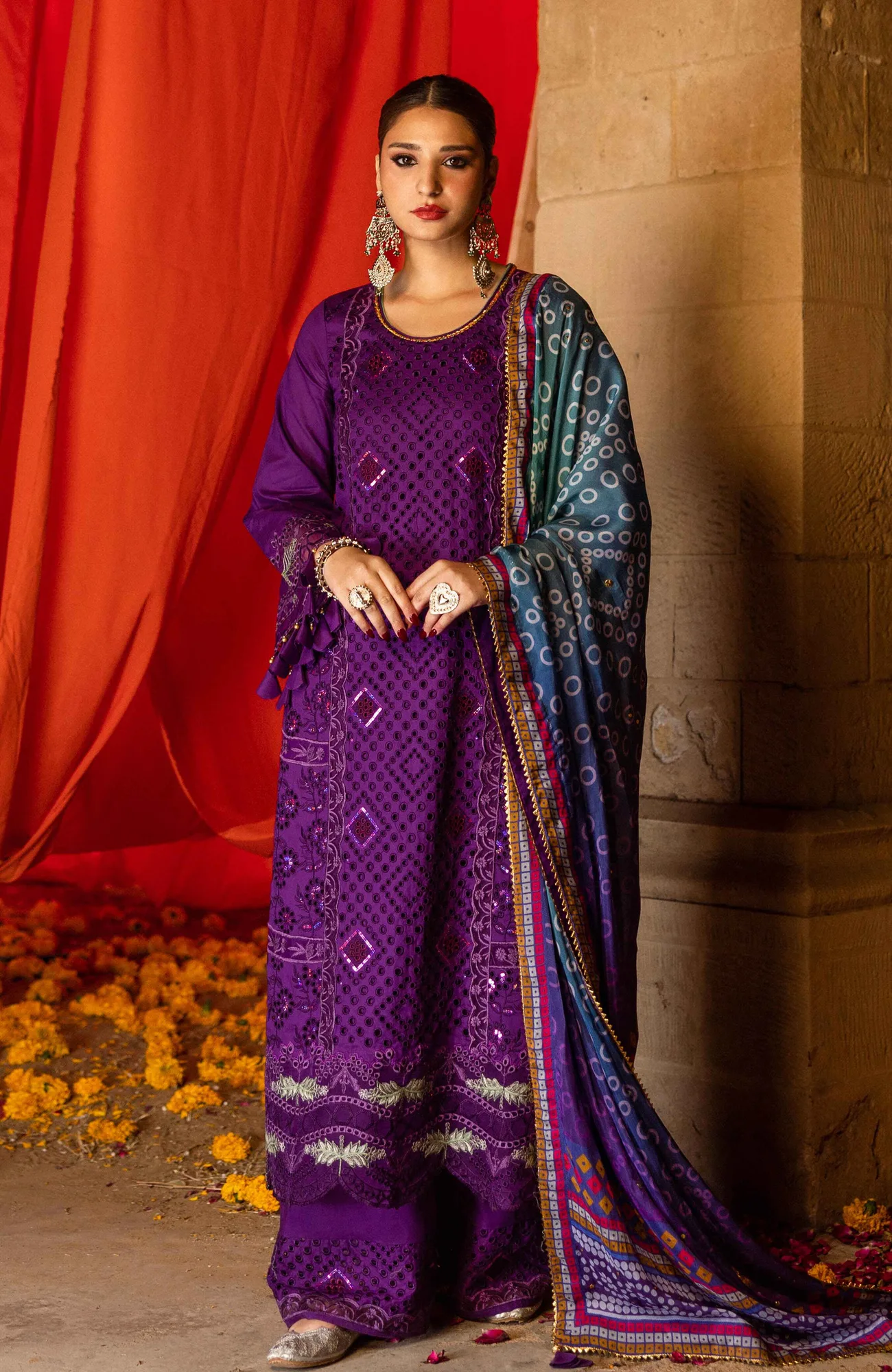 Dark purple organza shirt with chikankari embroidery and silk dupatta – view 1 – Poshaq