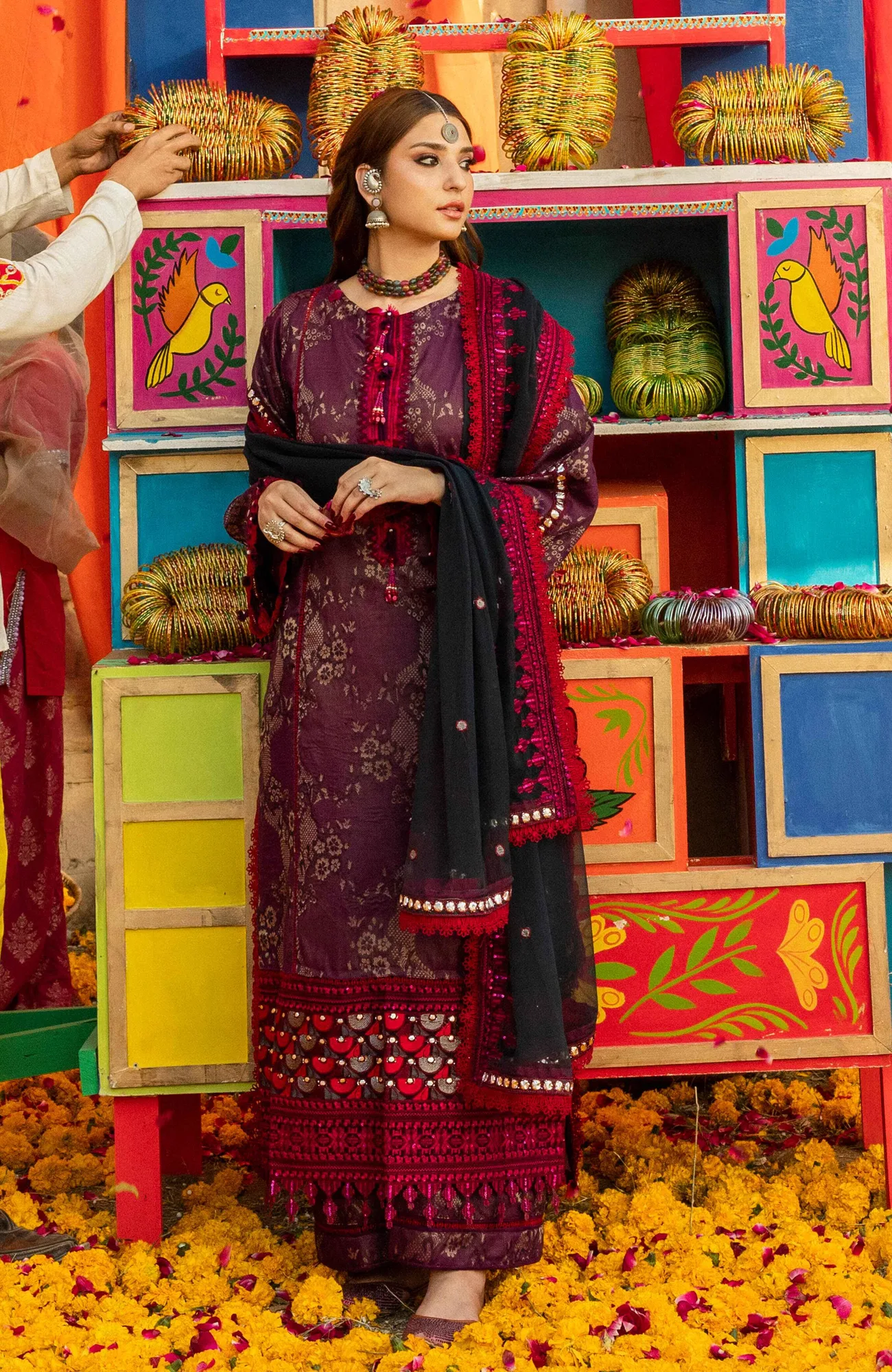 Maroon jacquard shirt with organza sequin accents and matching chiffon dupatta – view 2 – Poshaq