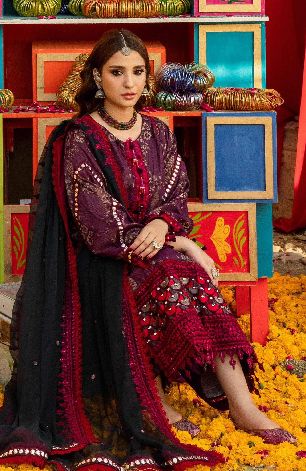 Maroon jacquard shirt with organza sequin accents and matching chiffon dupatta – view 3 – Poshaq