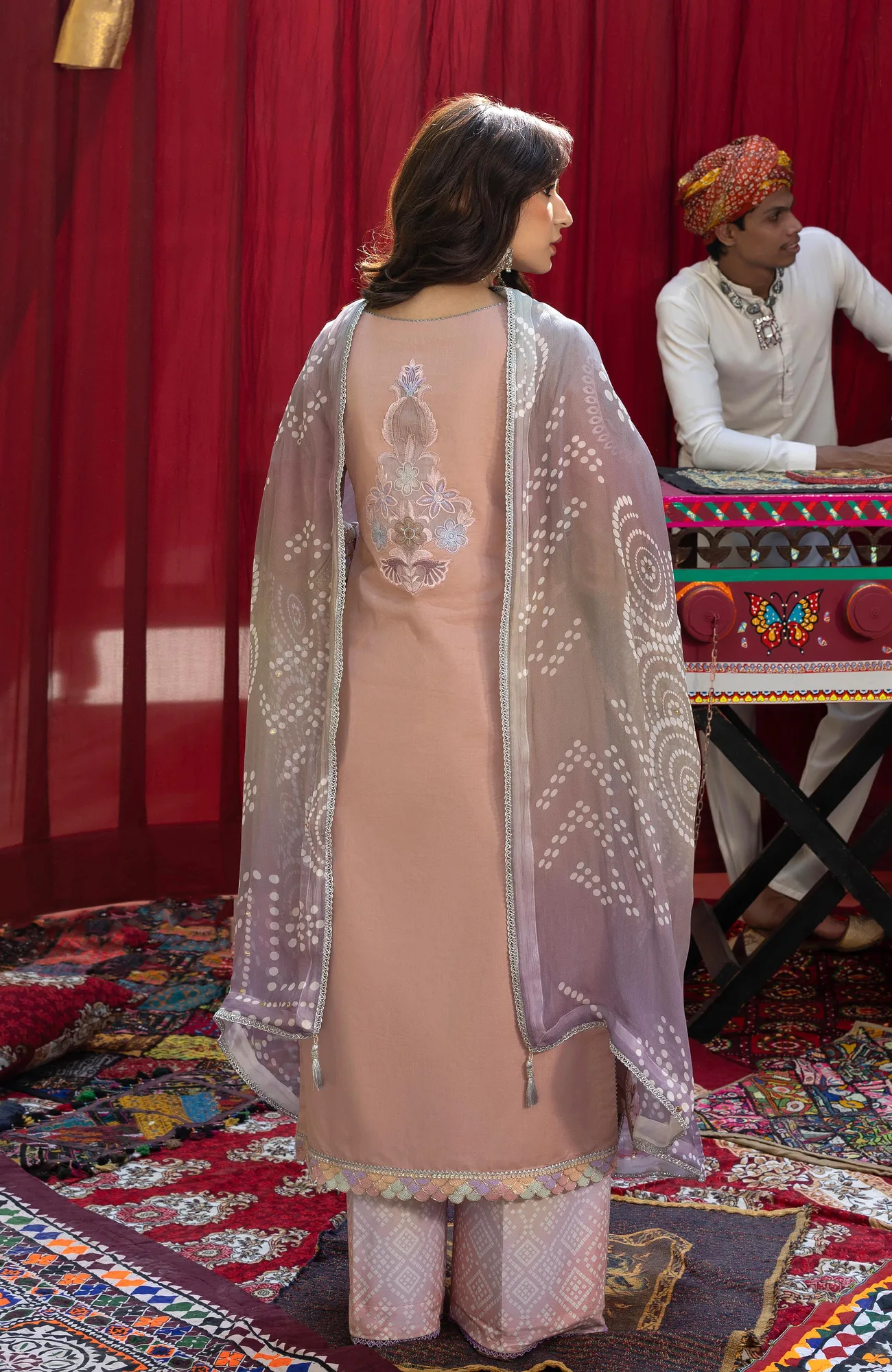 Peach pink organza long shirt with Chikankari embroidery – view 2 – Poshaq