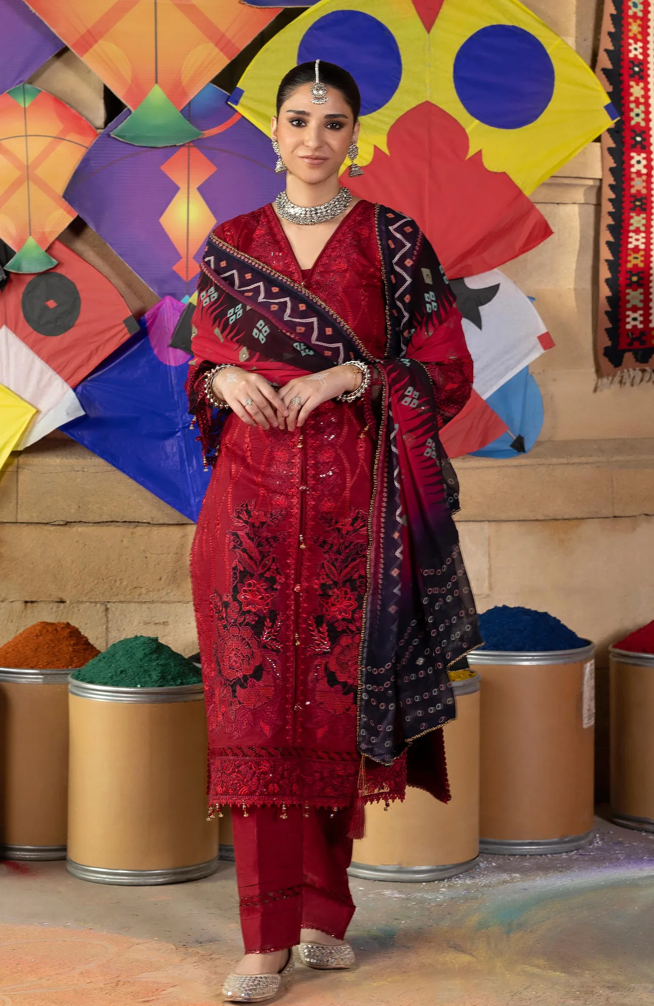Maroon organza shirt with chiffon and cambric accents – view 3 – Poshaq