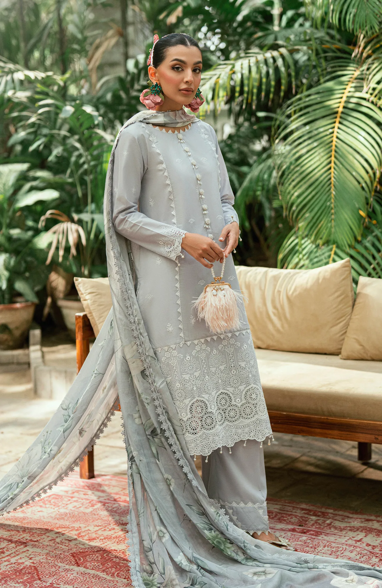 Grey silk long shirt with embroidered front and back – view 3 – Poshaq