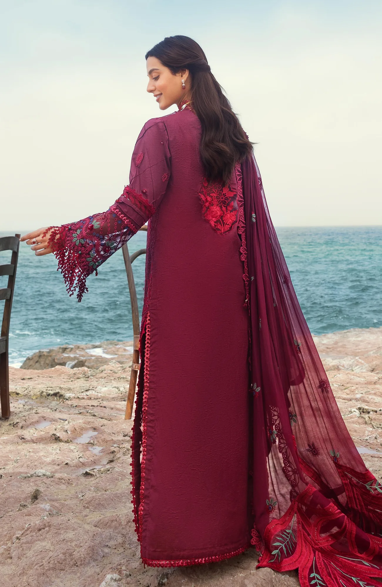Maroon long shirt with organza embroidery – view 2 – Poshaq