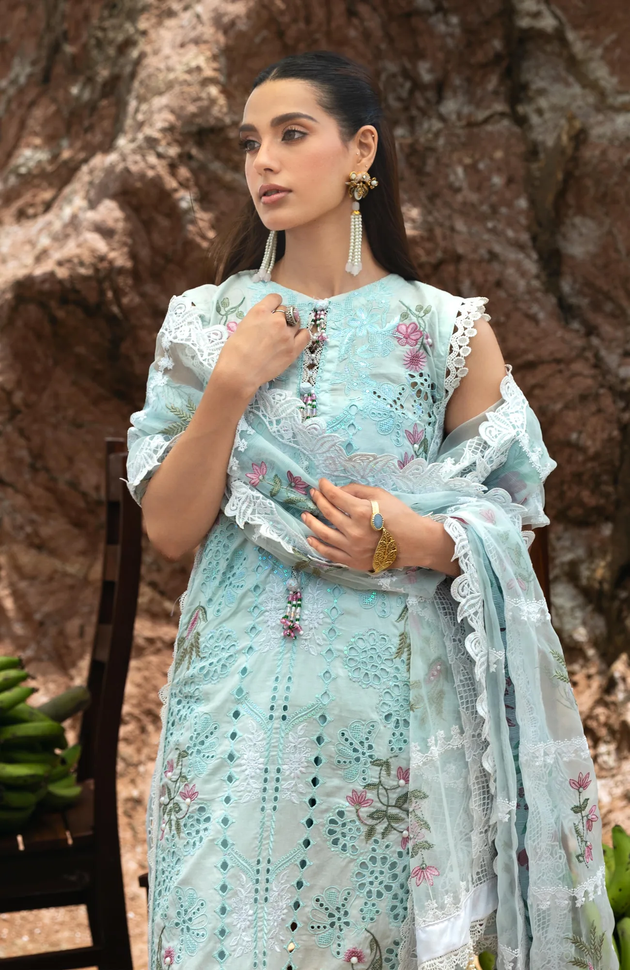 Light ferozi long shirt set with organza and chiffon detailing – view 3 – Poshaq