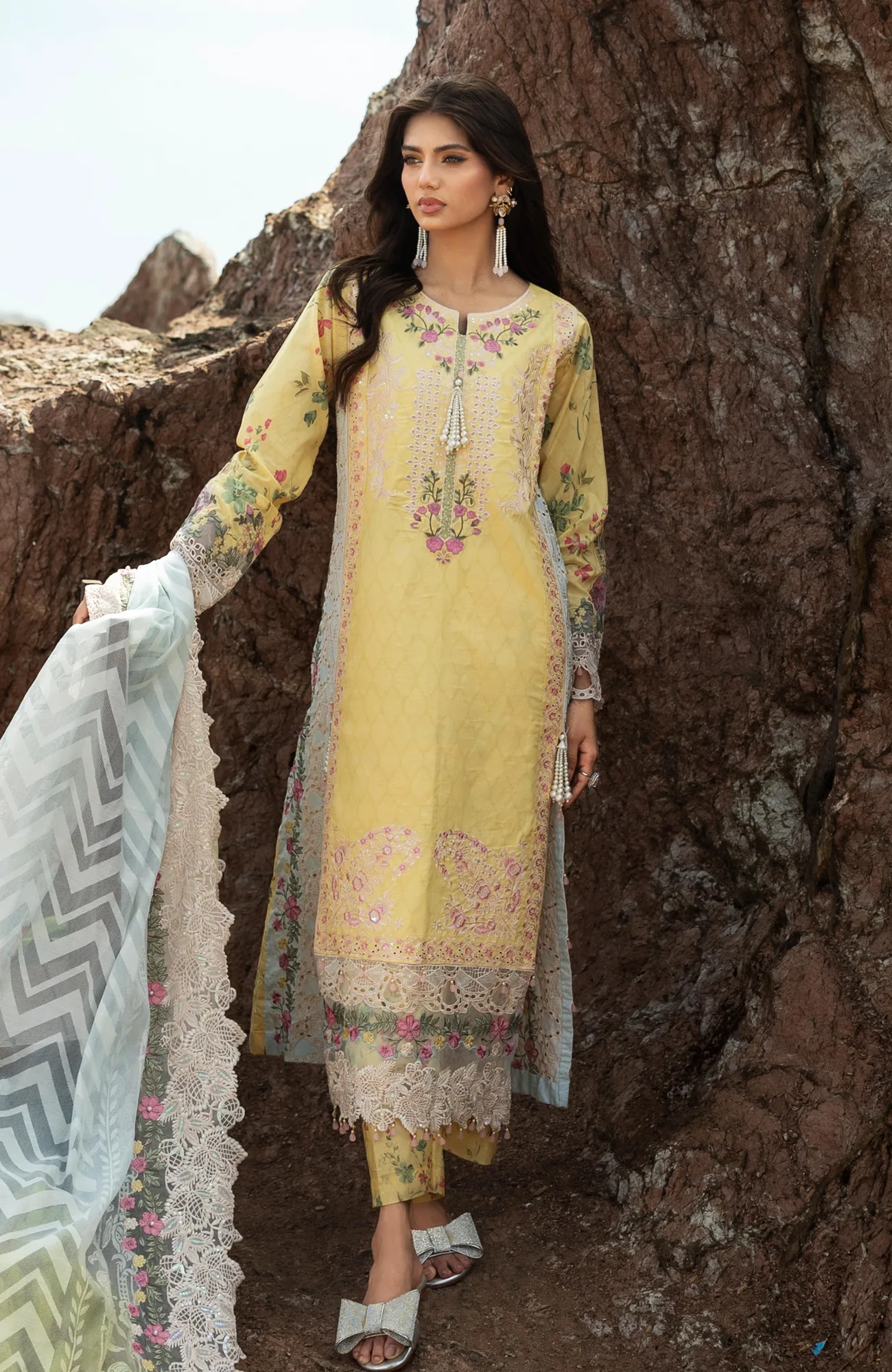 Maize Yellow lawn and organza long shirt with embroidered details – view 3 – Poshaq