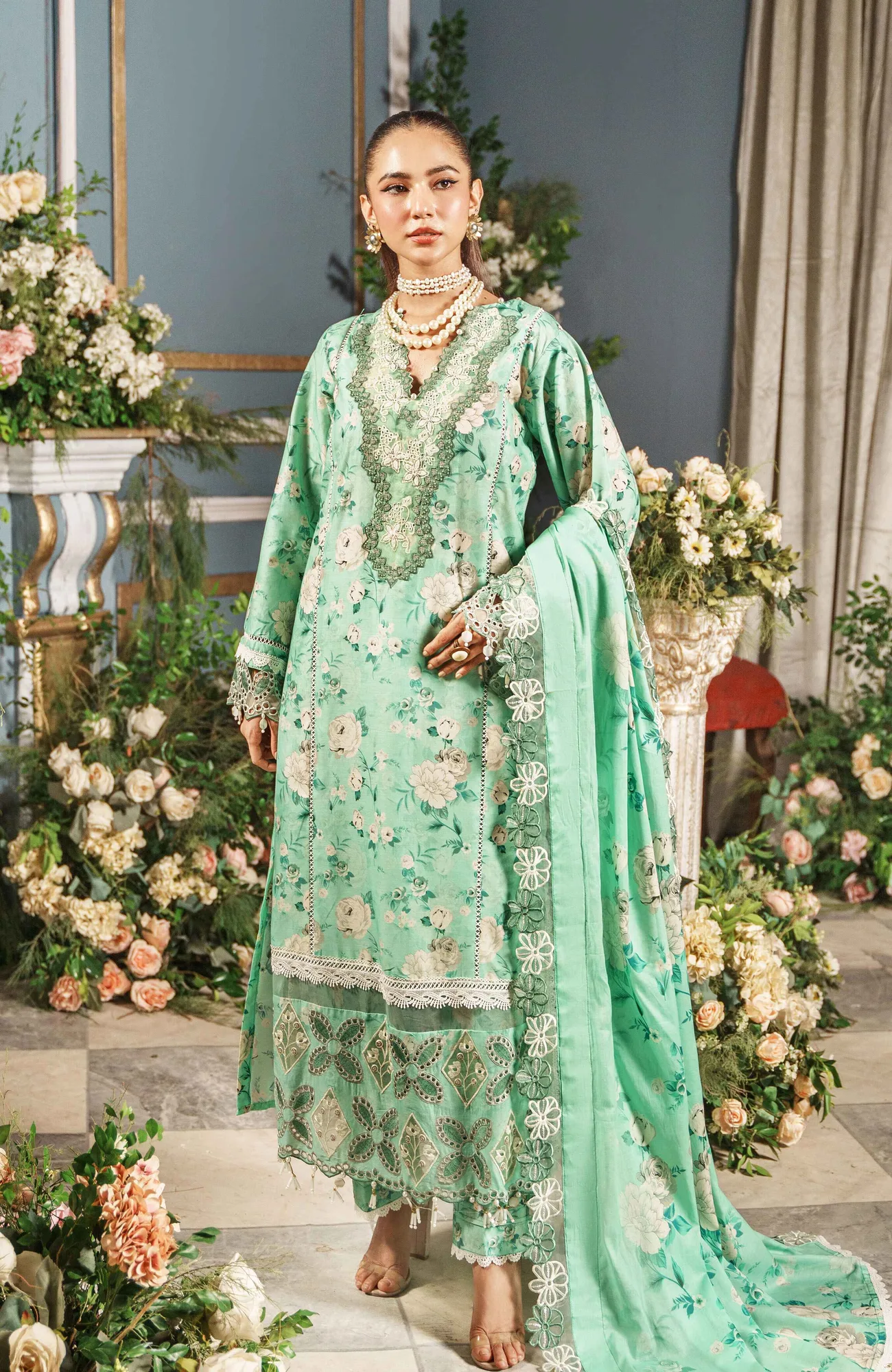 Mint green long shirt with cambric front and lawn dupatta featuring cut‑work applique – view 3 – Poshaq