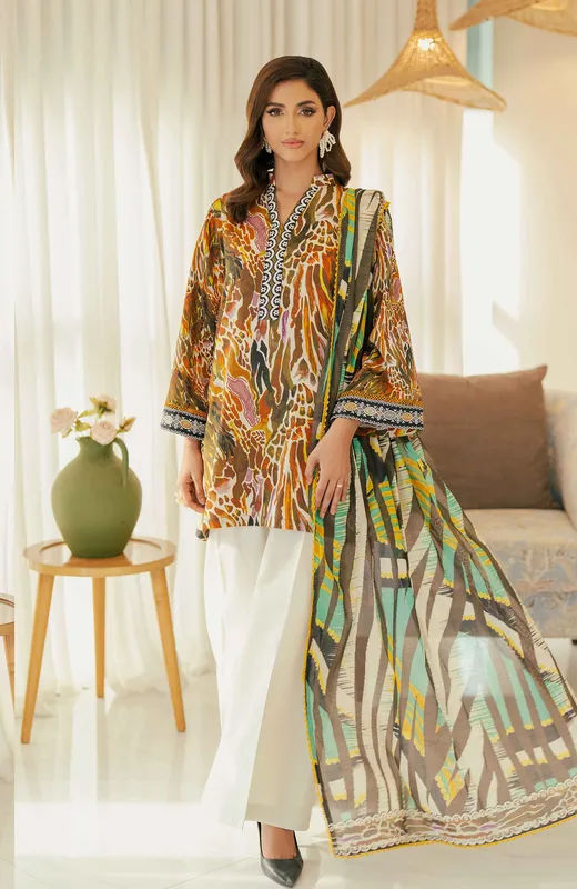 off white cotton silk shirt with subtle digital print – view 1 – Poshaq