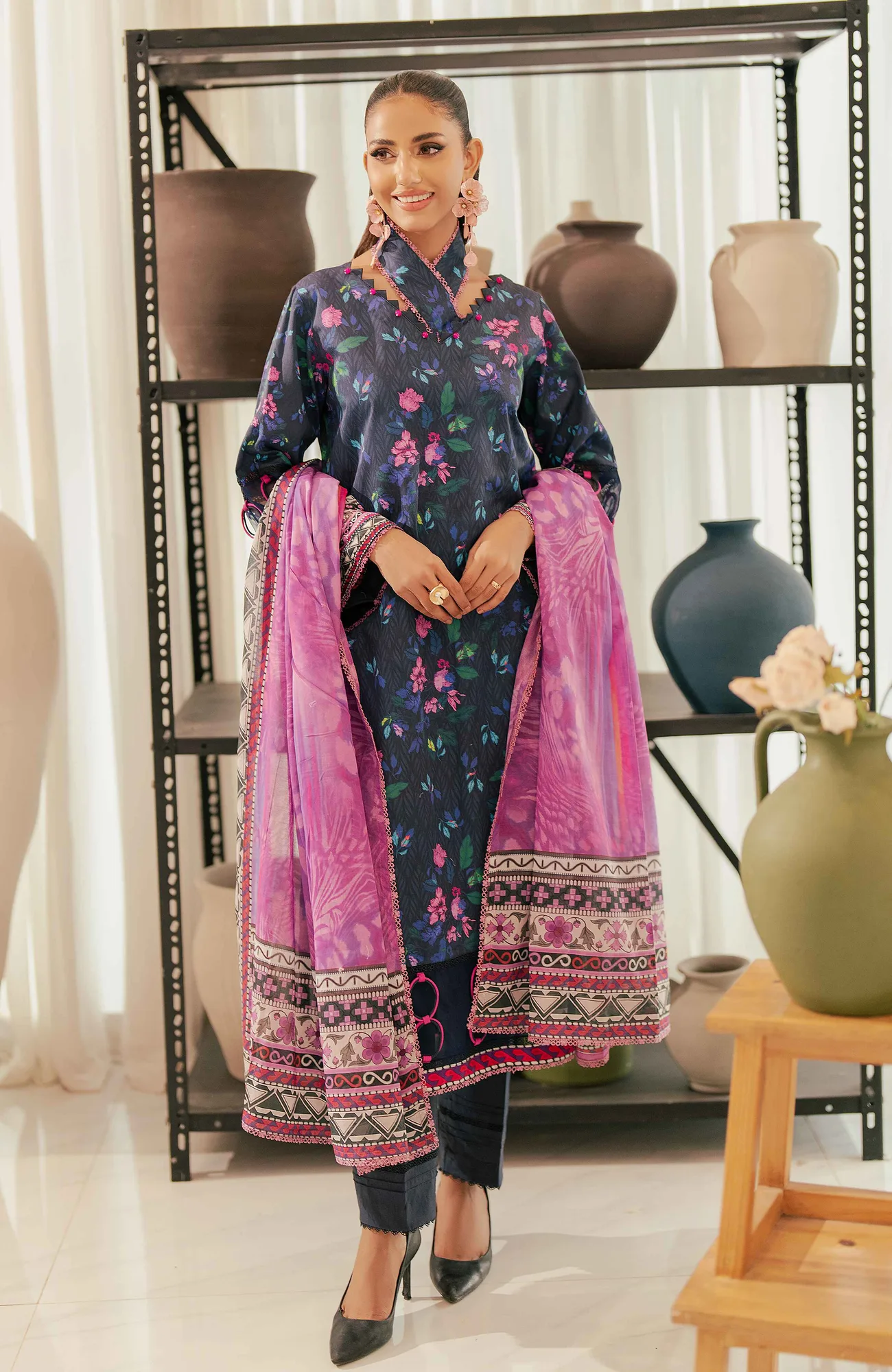 Navy long shirt with subtle digital print from Al Zohaib – view 3 – Poshaq