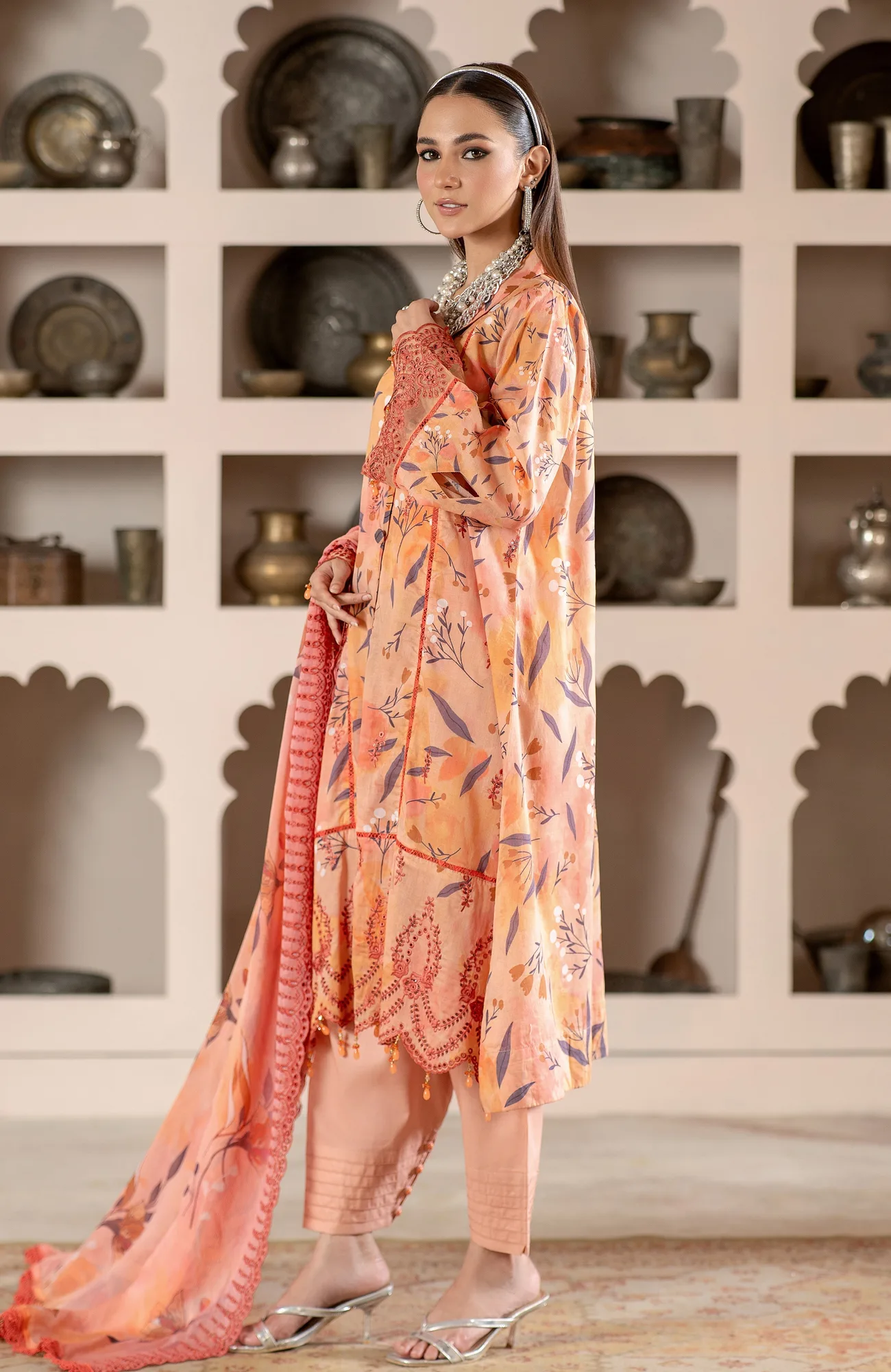 Pale Peach chiffon long shirt with subtle digital print – view 3 – Poshaq