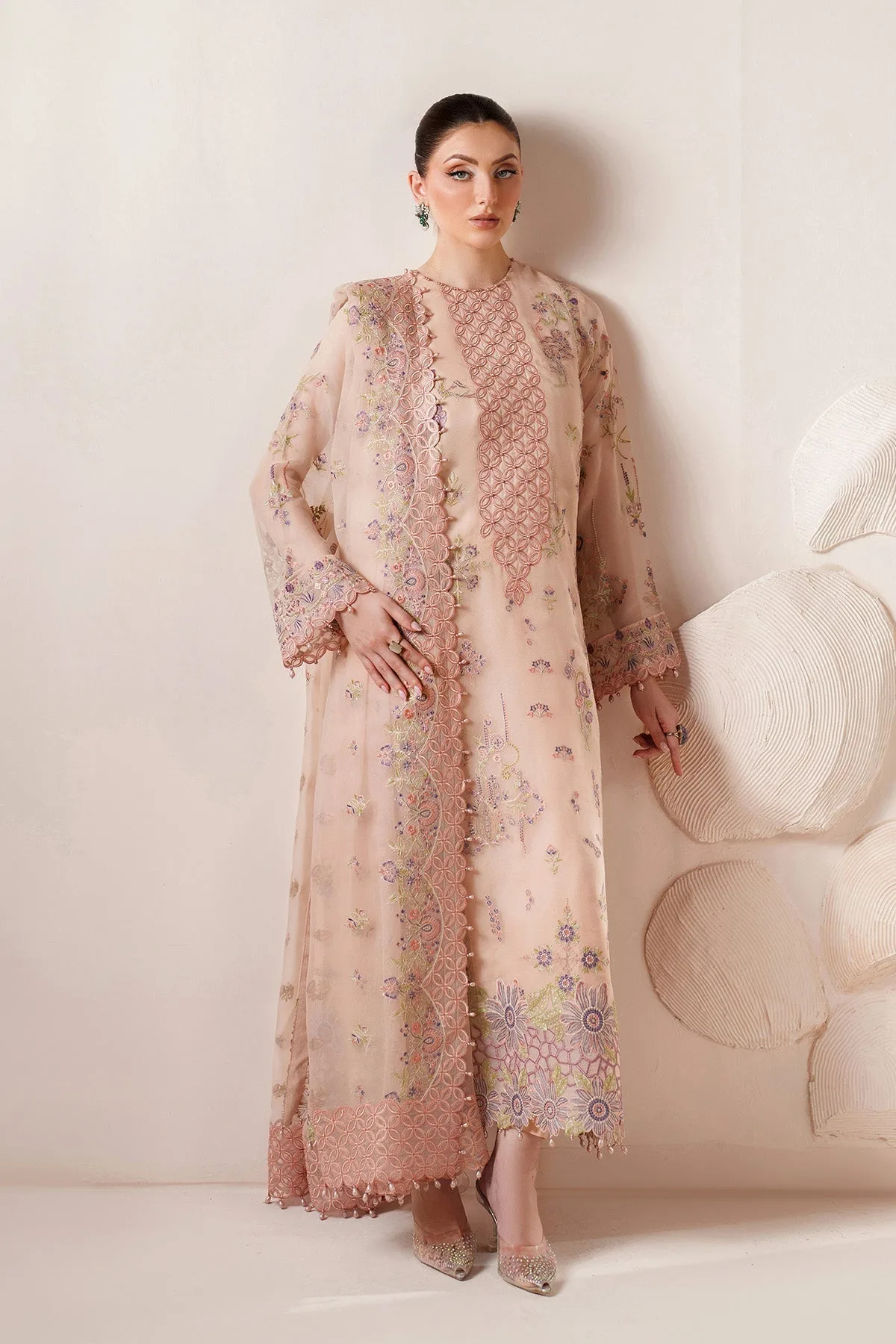 Pale Peach long shirt with silk and organza detailing – view 5 – Poshaq
