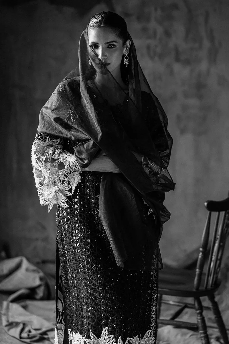 Muguet formal ensemble in raw silk, organza and net with elegant detailing – view 17 – Poshaq
