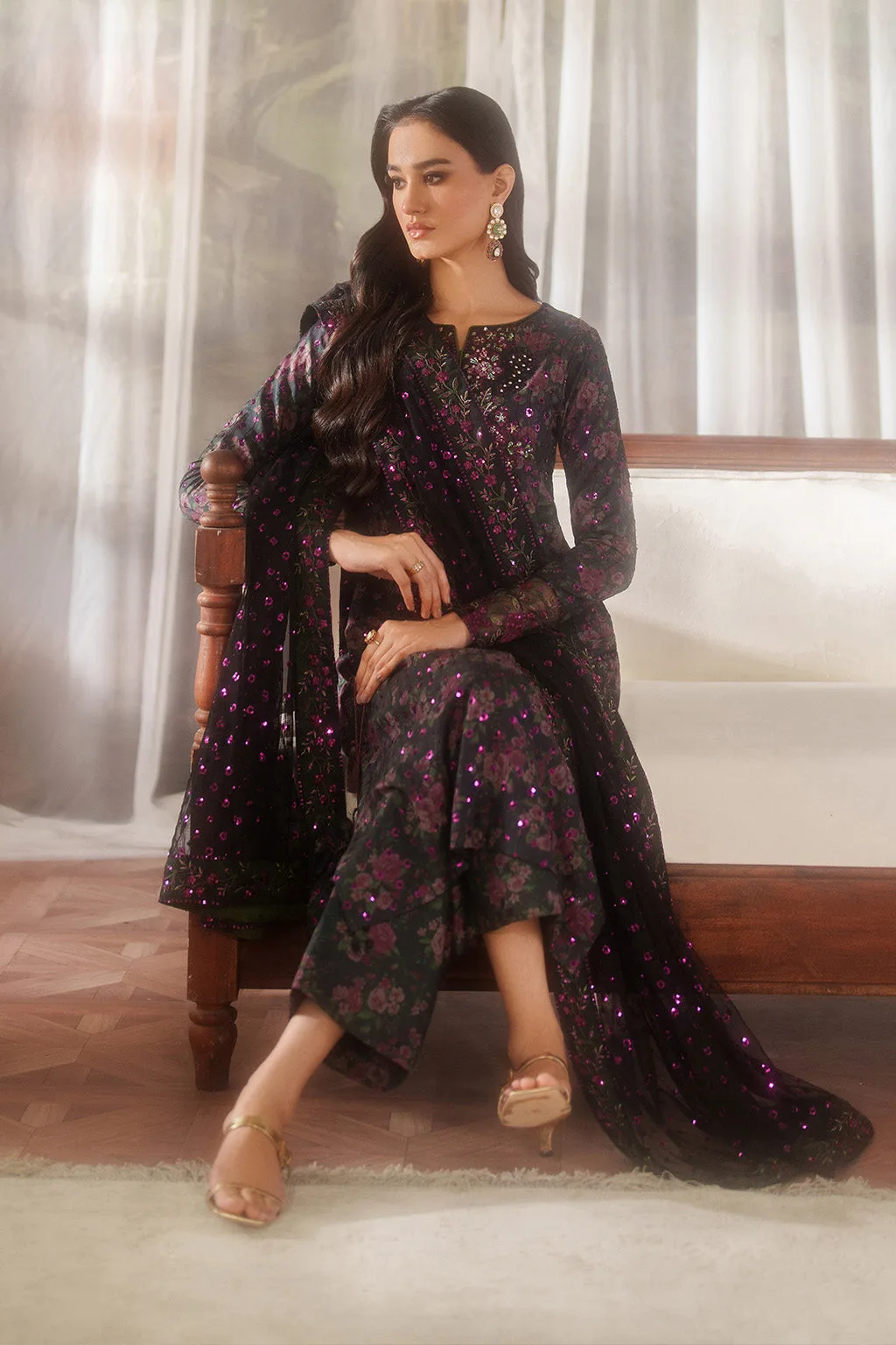 Black printed formal suit with raw silk and organza detailing – view 10 – Poshaq