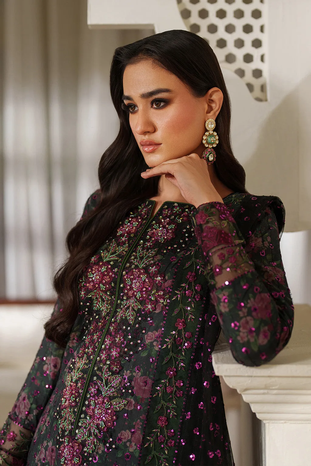 Black printed formal suit with raw silk and organza detailing – view 6 – Poshaq