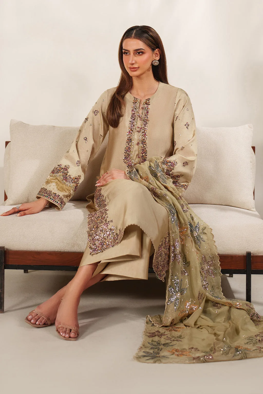 Unstitched formal dress in organza, chiffon, velvet and silk – view 11 – Poshaq