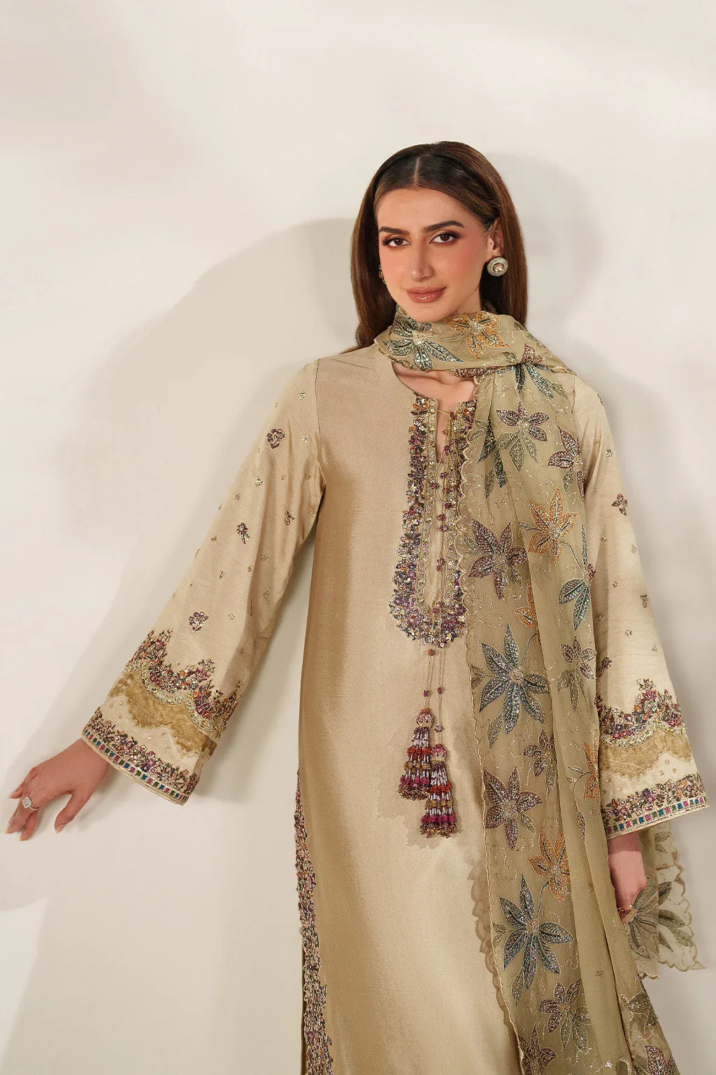 Unstitched formal dress in organza, chiffon, velvet and silk – view 2 – Poshaq