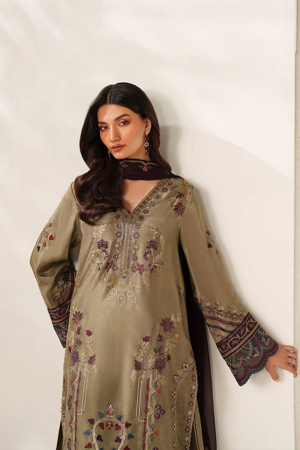 unstitched formal suit with embroidered ramen silk, organza and chiffon details – view 1 – Poshaq