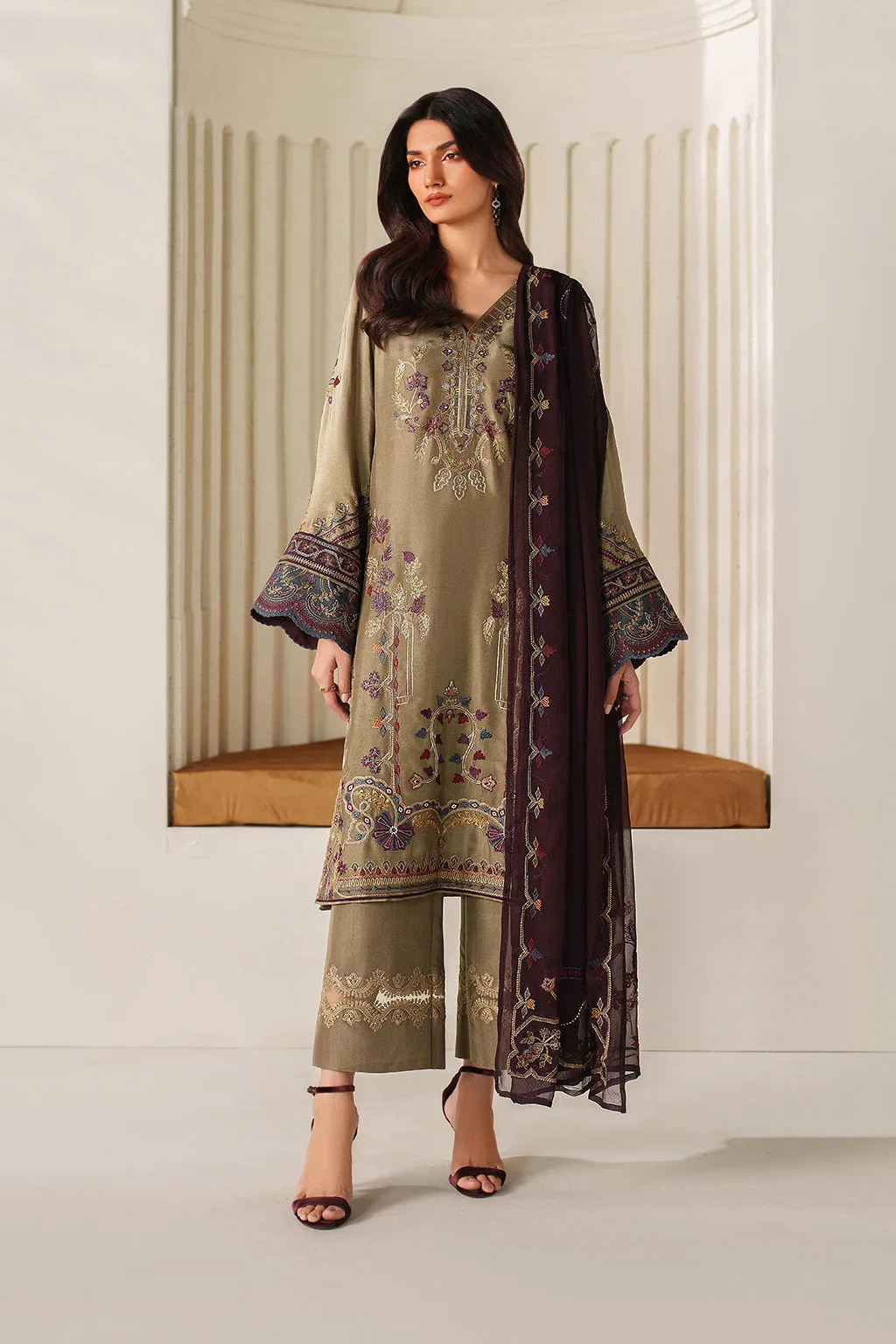 unstitched formal suit with embroidered ramen silk, organza and chiffon details – view 2 – Poshaq