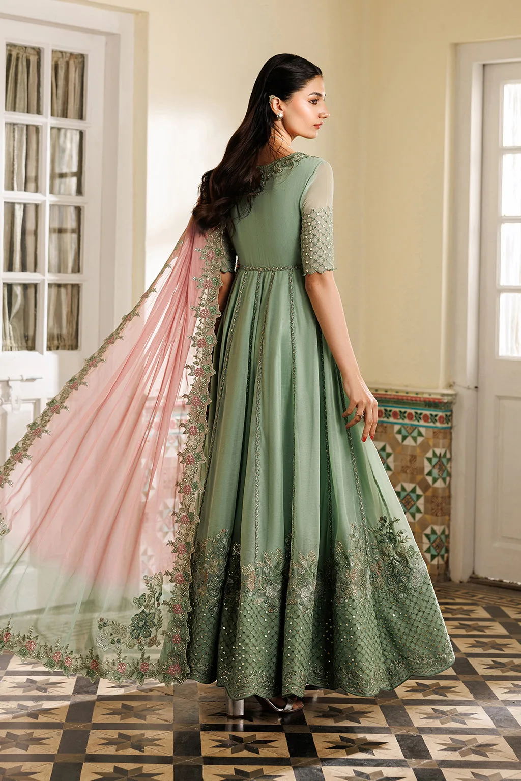 Green chiffon dress with organza embroidery – view 3 – Poshaq