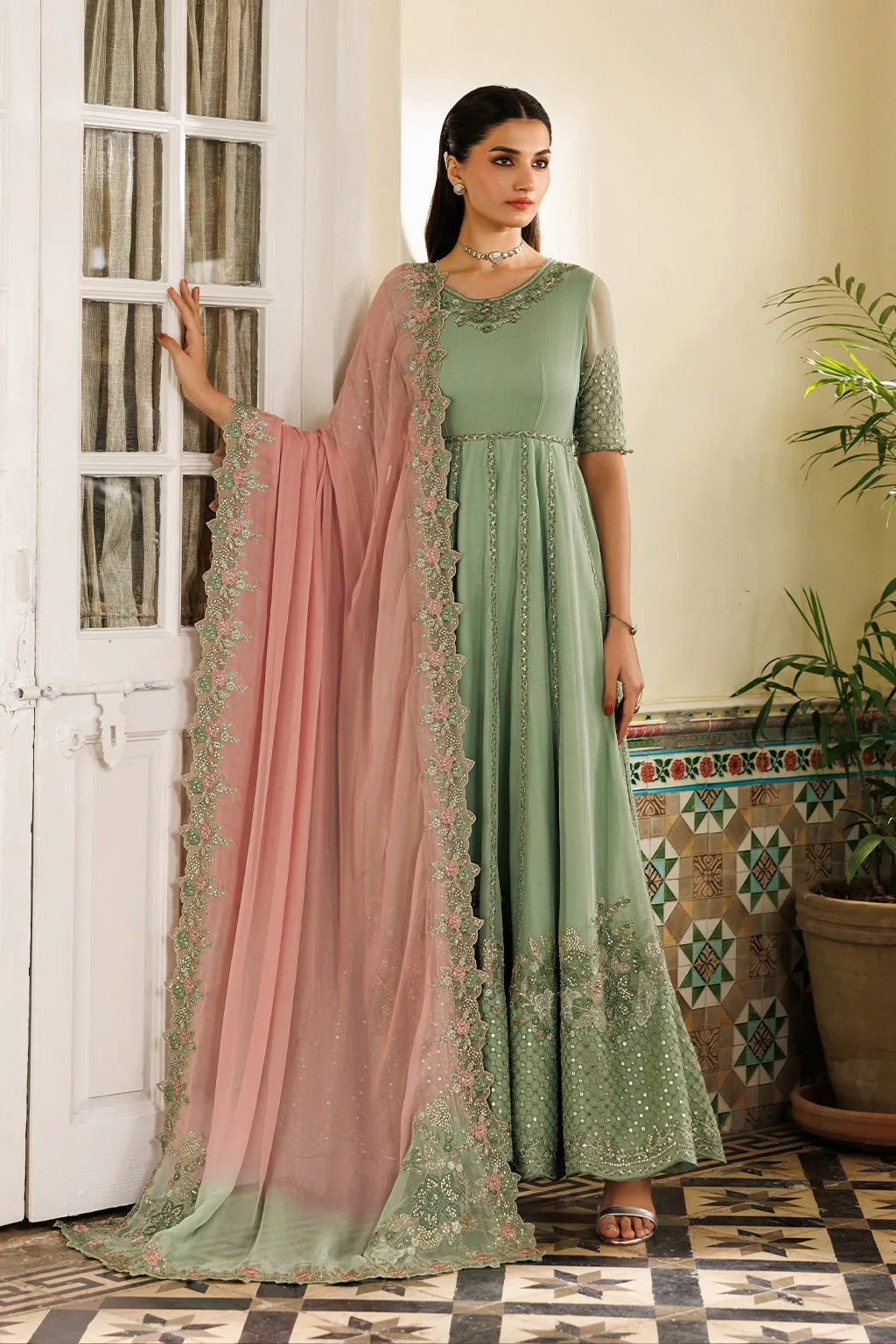 Green chiffon dress with organza embroidery – view 6 – Poshaq