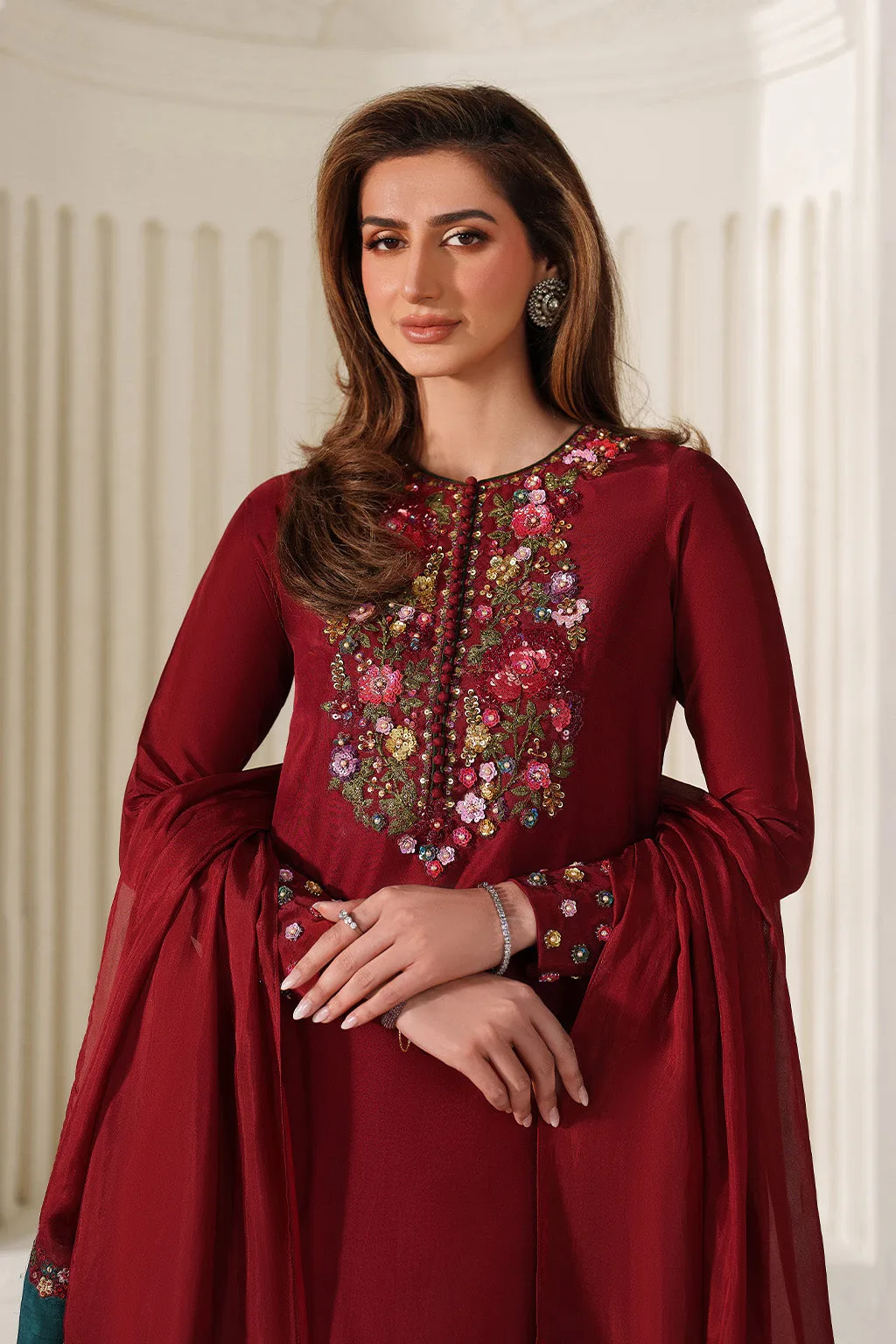 Red unstitched silk and organza suit with embroidered neckline – view 1 – Poshaq