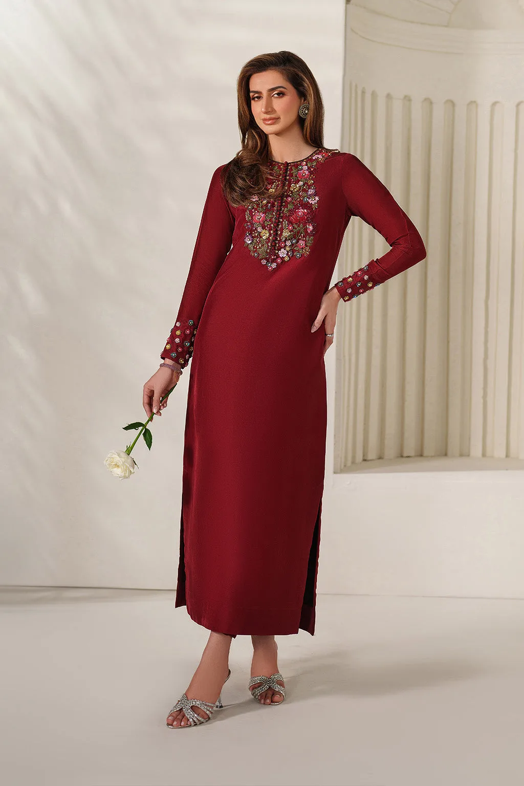 Red unstitched silk and organza suit with embroidered neckline – view 11 – Poshaq