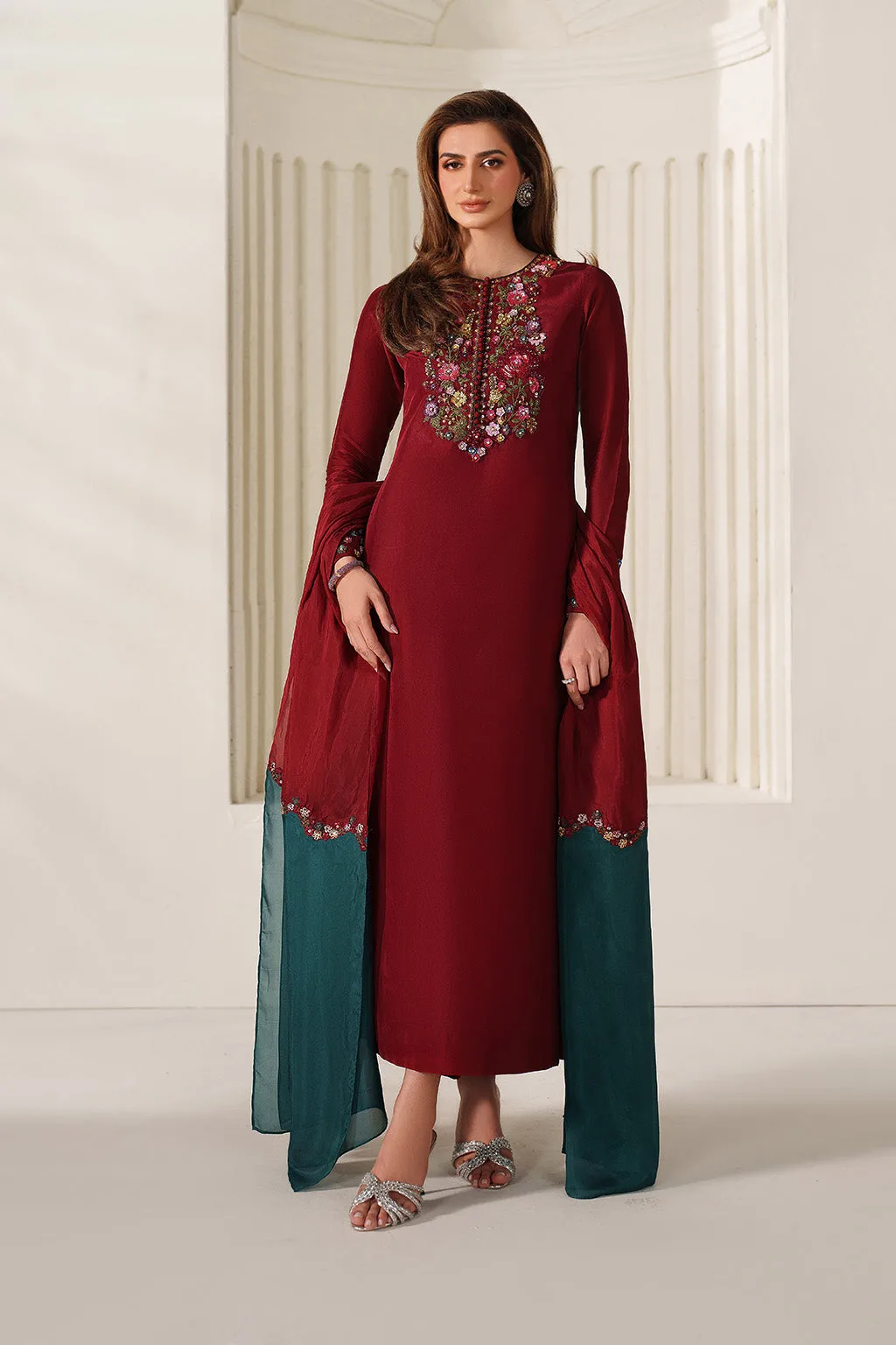 Red unstitched silk and organza suit with embroidered neckline – view 2 – Poshaq