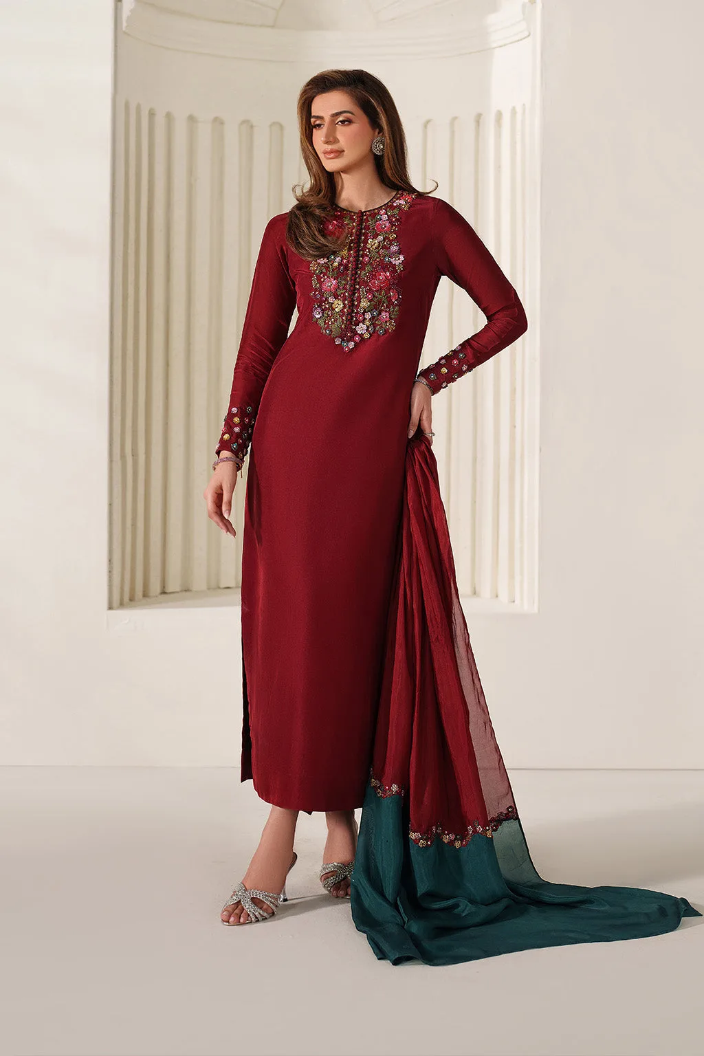 Red unstitched silk and organza suit with embroidered neckline – view 6 – Poshaq