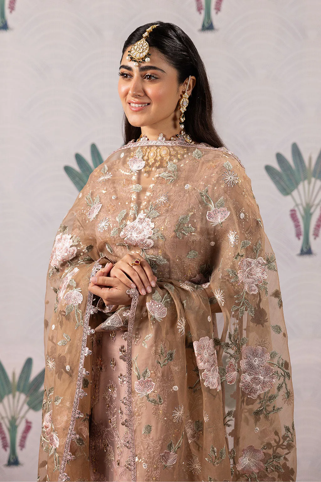 Iznik ISC-04 Maala unstitched set in organza, chiffon and silk – view 8 – Poshaq