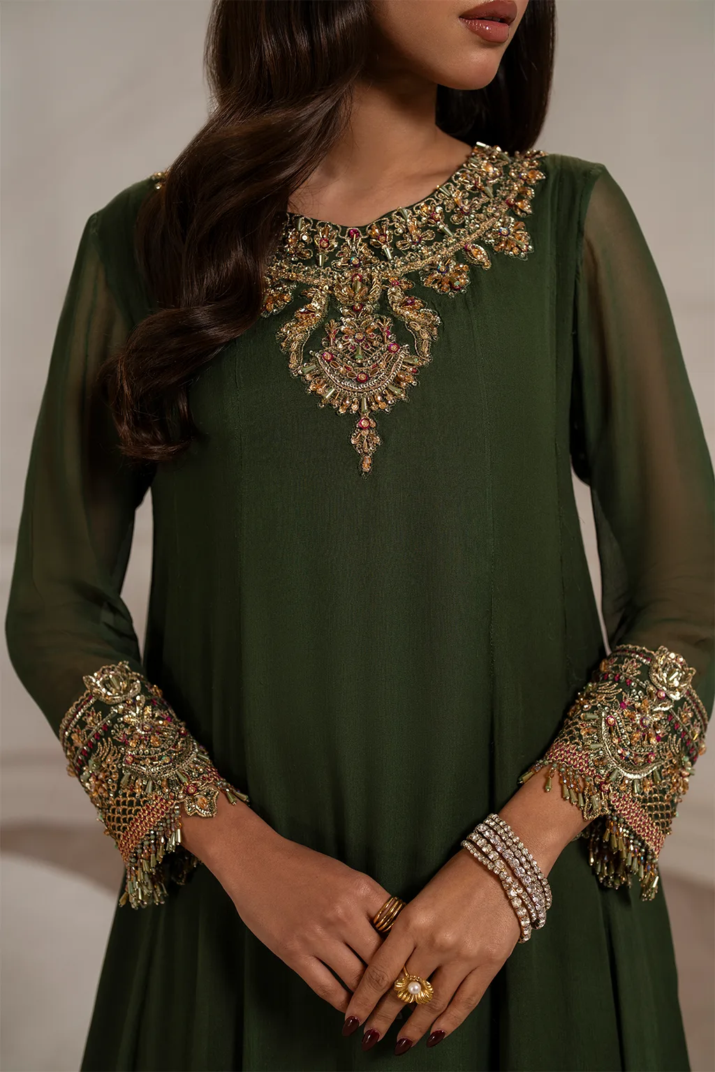 Embroidered chiffon frock with organza sleeves and raw silk trousers – view 2 – Poshaq