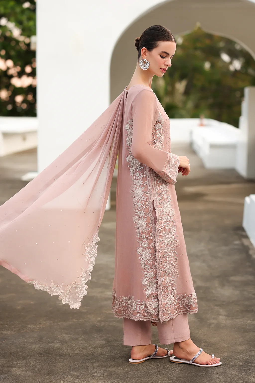Embroidered chiffon suit with organza lace and matching raw silk trouser – view 8 – Poshaq