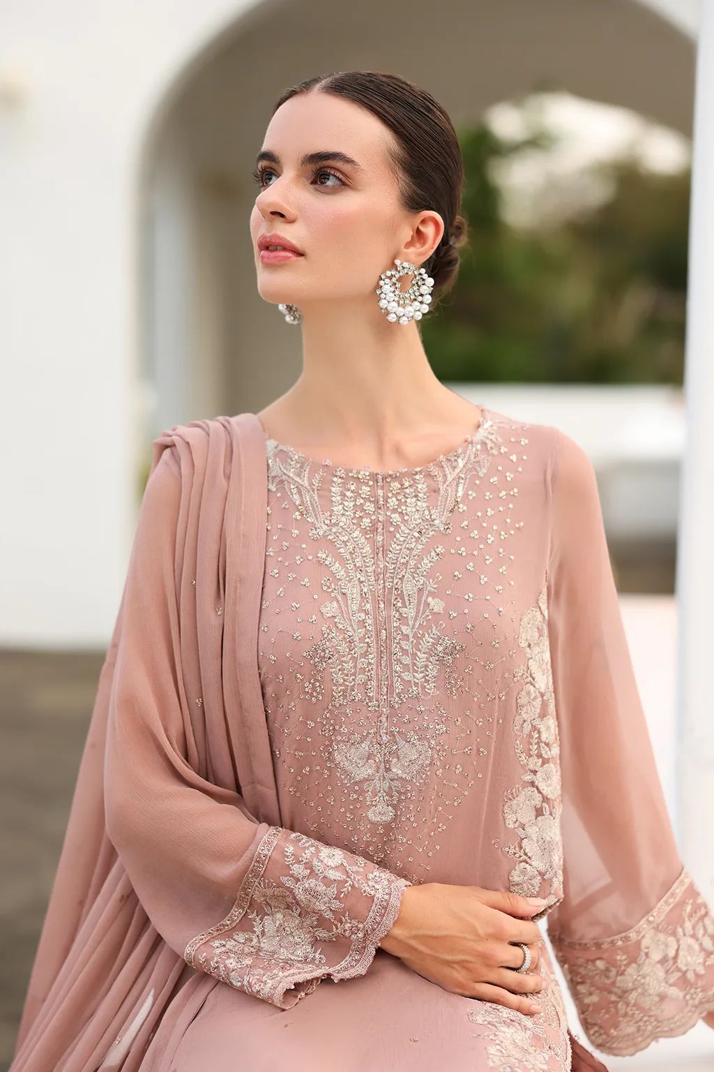 Embroidered chiffon suit with organza lace and matching raw silk trouser – view 9 – Poshaq