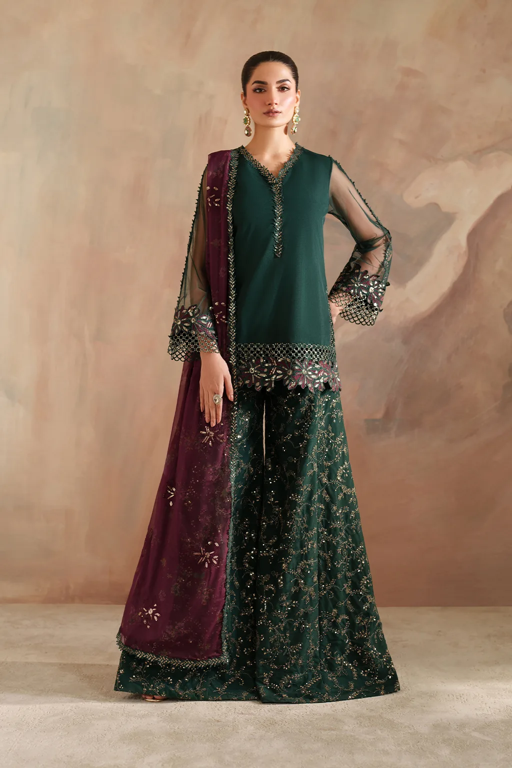 Green embroidered net ensemble with organza and chiffon details – view 11 – Poshaq