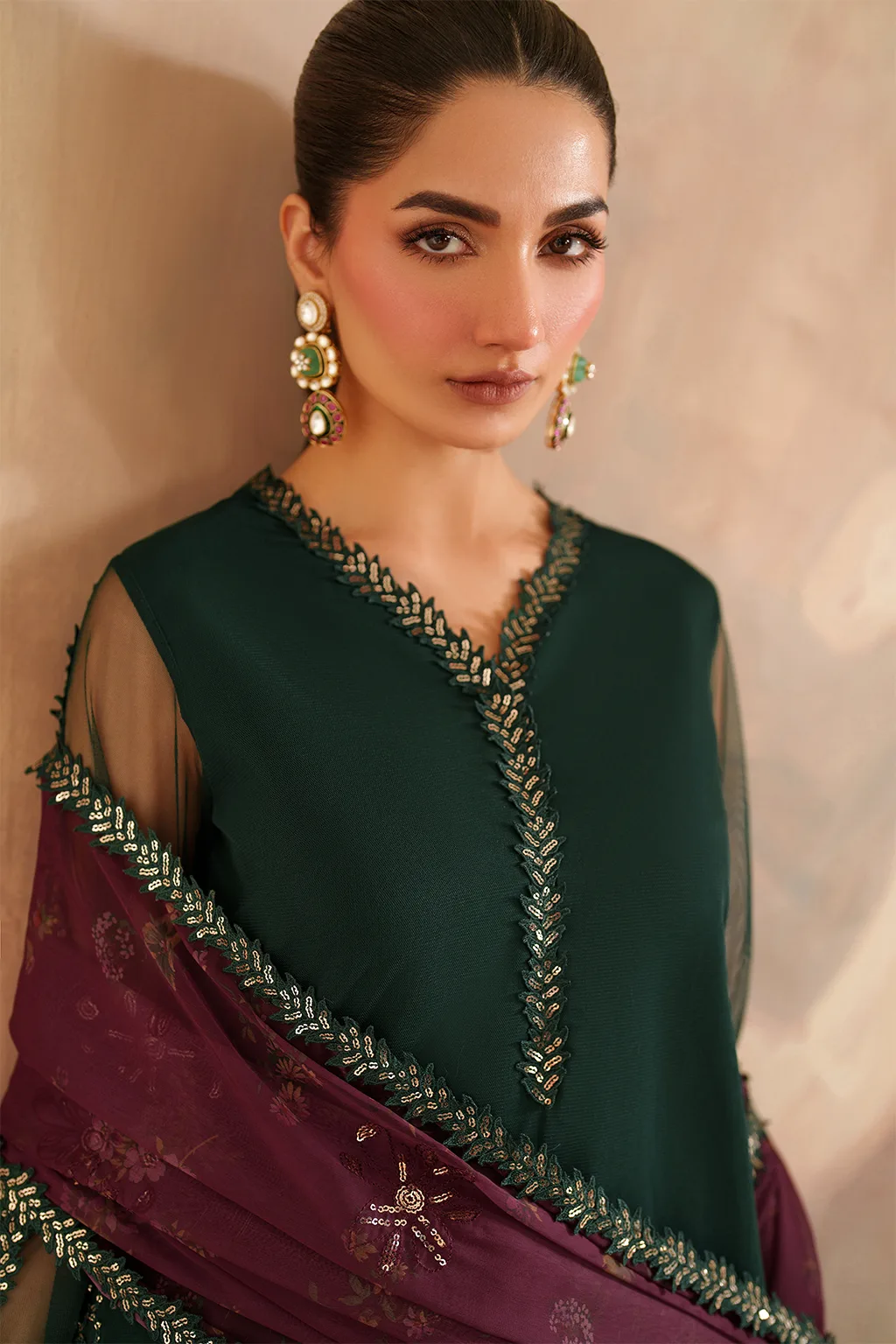 Green embroidered net ensemble with organza and chiffon details – view 8 – Poshaq