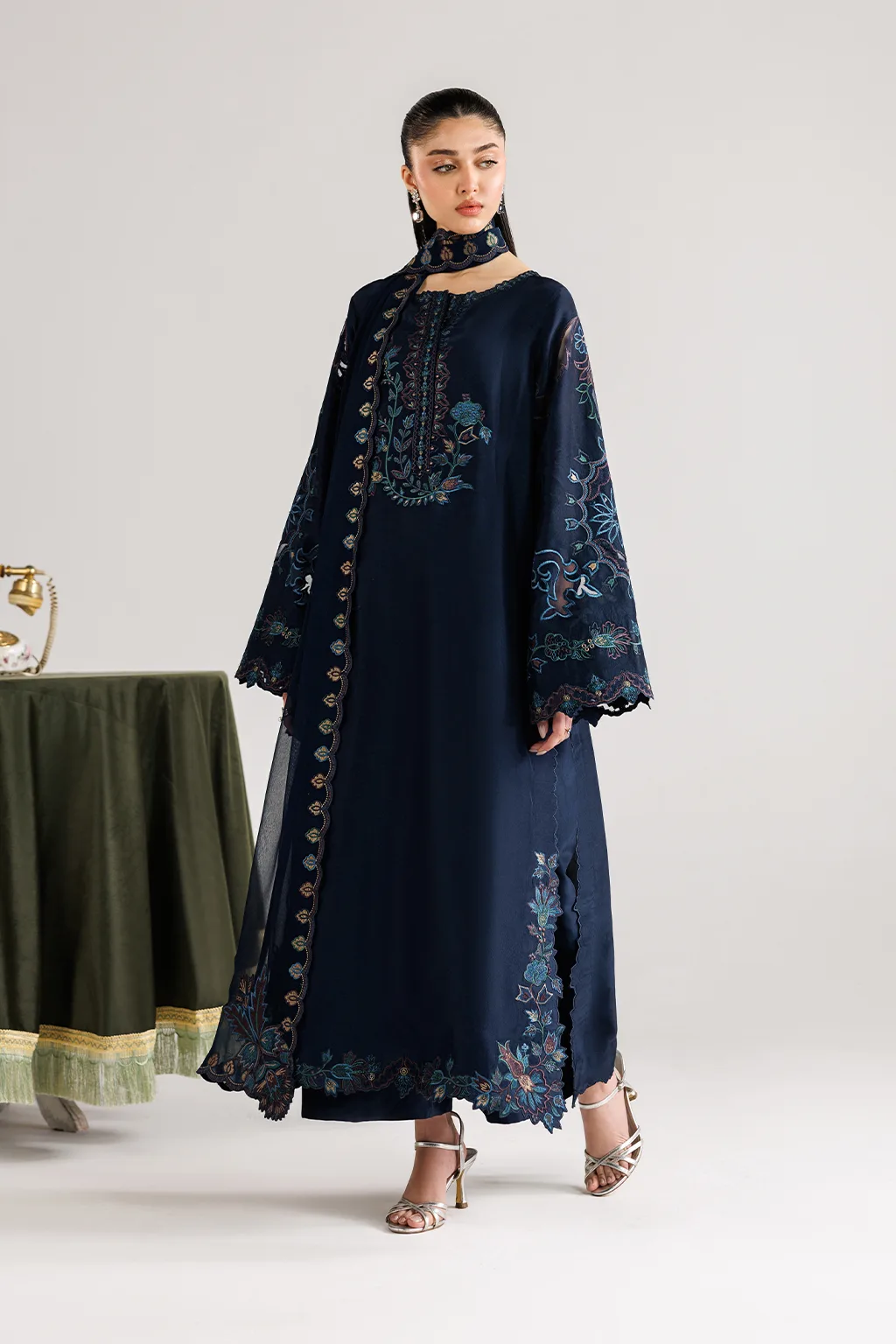 Blue three‑piece formal suit with silk shirt, chiffon dupatta and organza details – view 3 – Poshaq