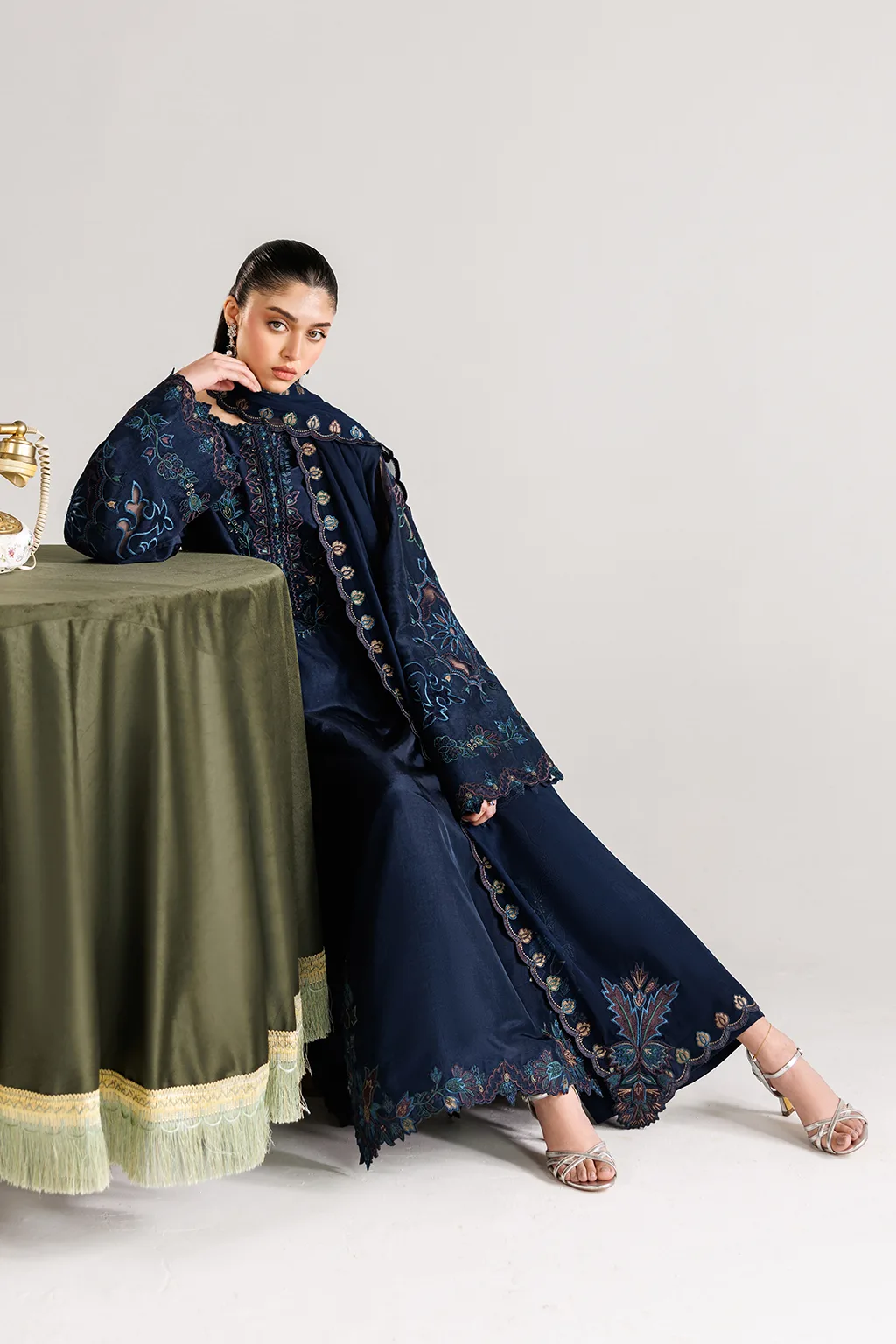 Blue three‑piece formal suit with silk shirt, chiffon dupatta and organza details – view 6 – Poshaq