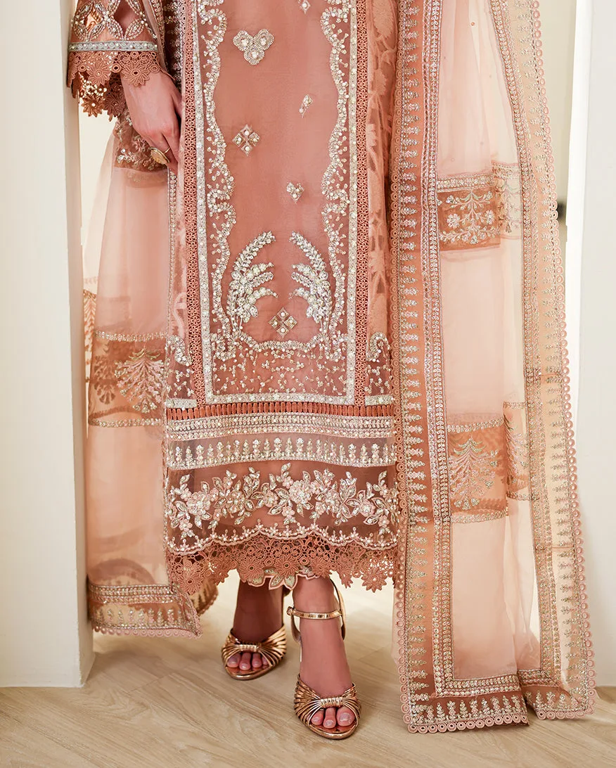 Pink silk dress with raw silk trousers and organza dupatta – view 3 – Poshaq
