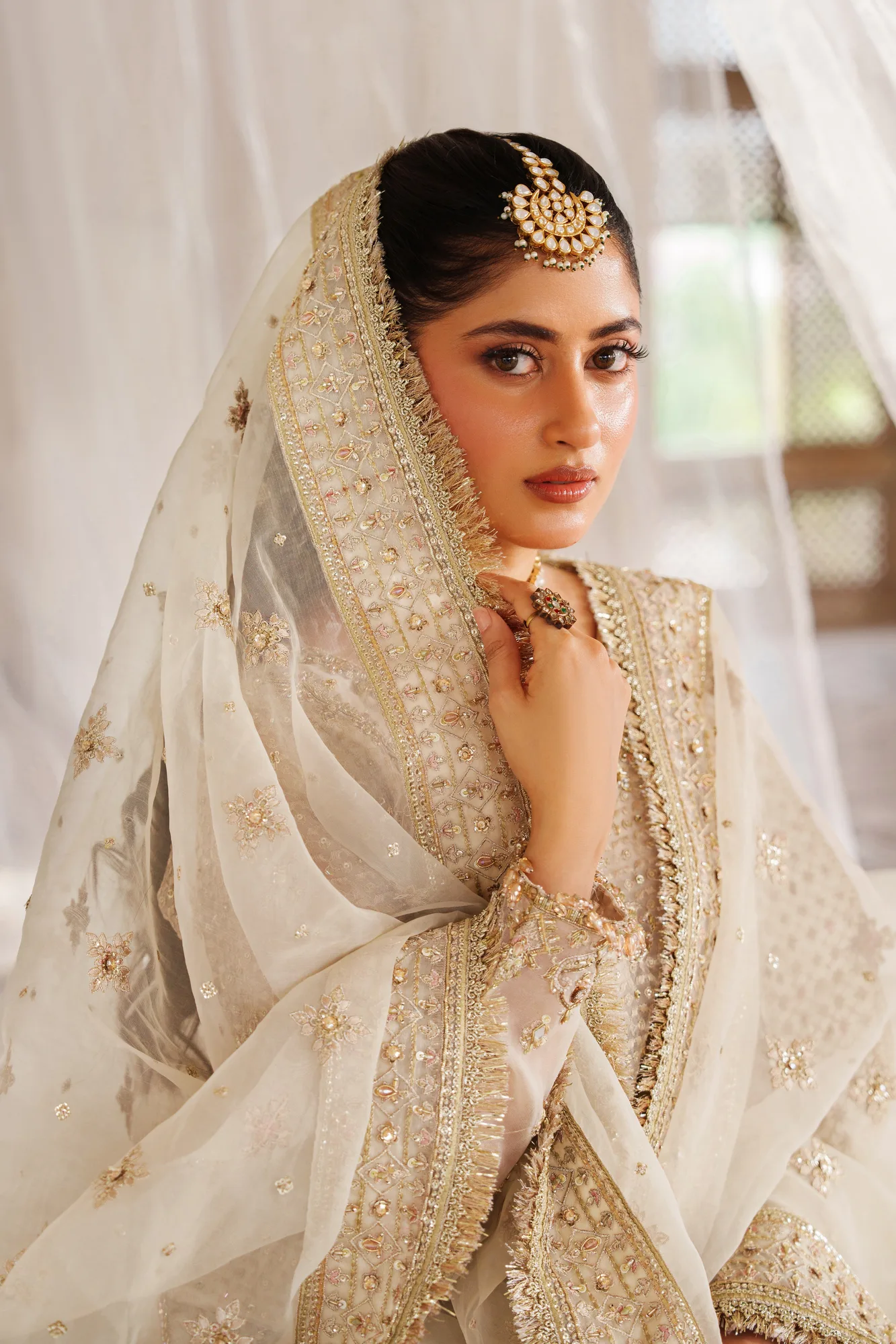 Beige organza 4‑piece formal set with dupatta and gharara – view 4 – Poshaq