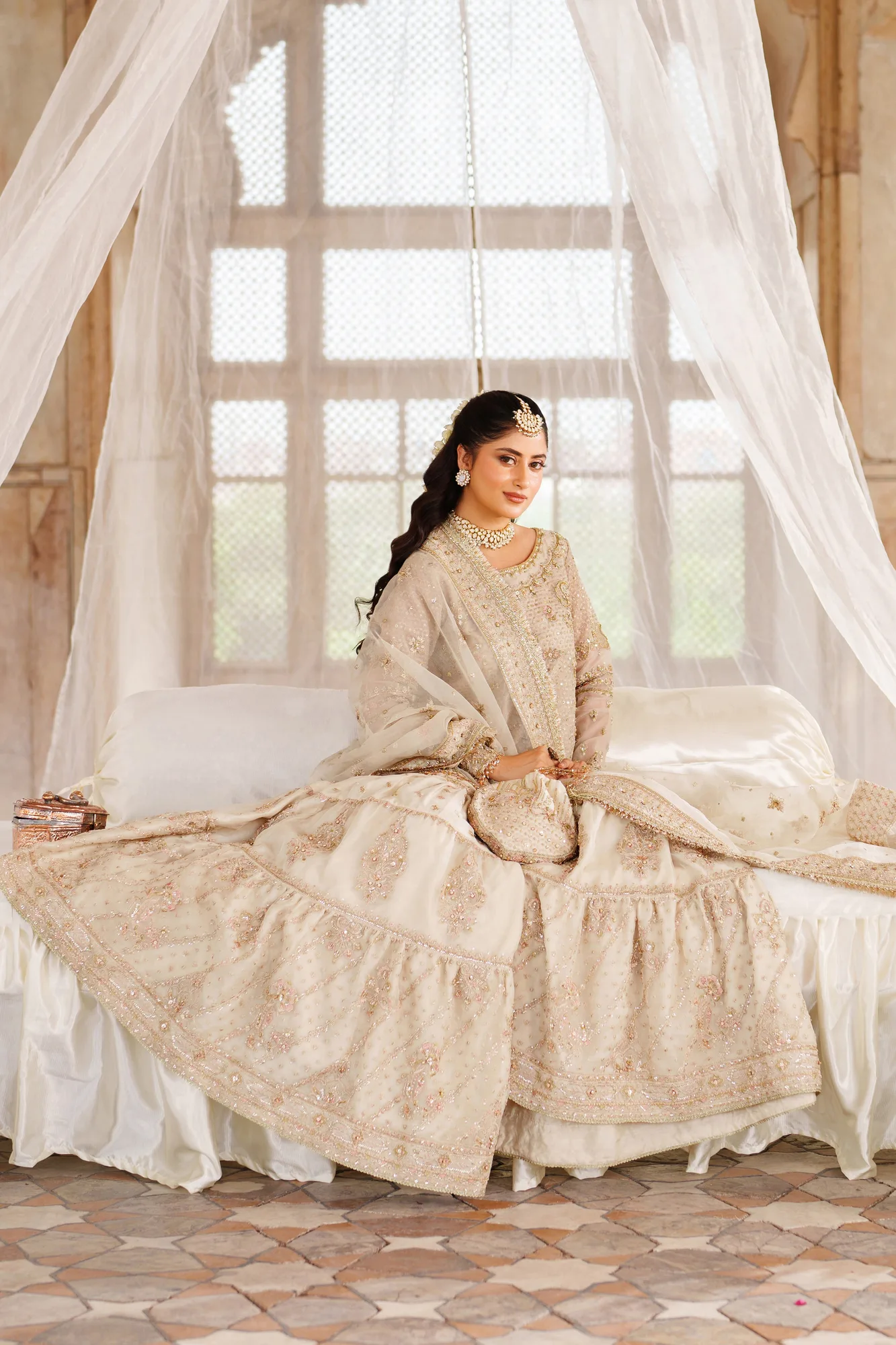 Beige organza 4‑piece formal set with dupatta and gharara – view 5 – Poshaq
