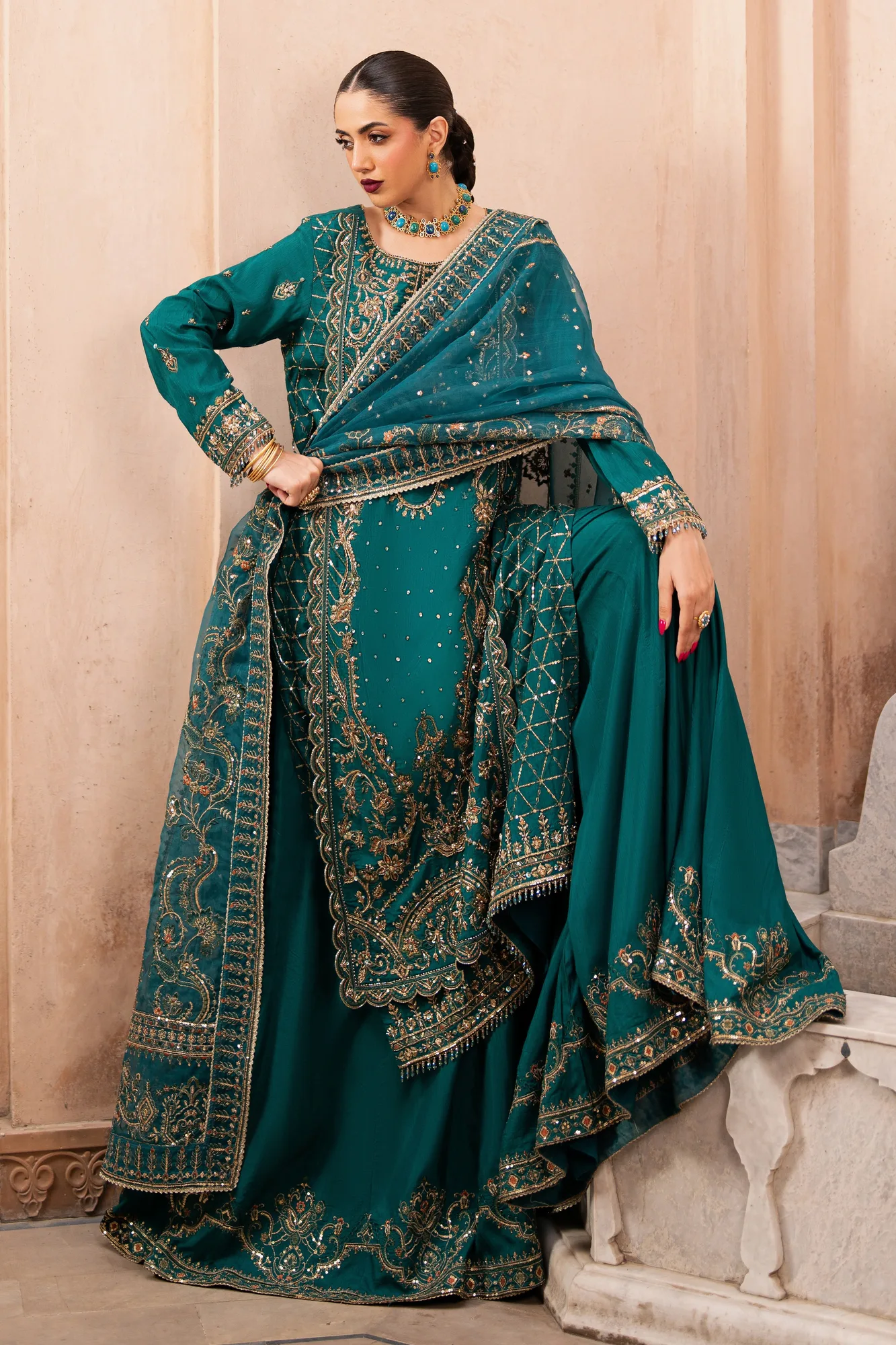 Green silk sharara set with embroidered shirt and organza dupatta – view 5 – Poshaq