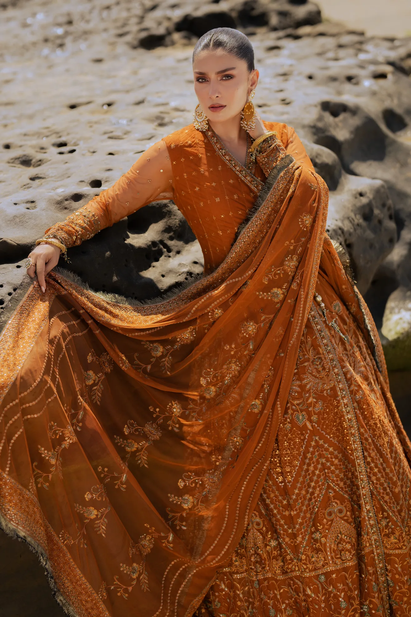 Richly embroidered formal angrakha frock with dupatta and straight trousers – view 4 – Poshaq